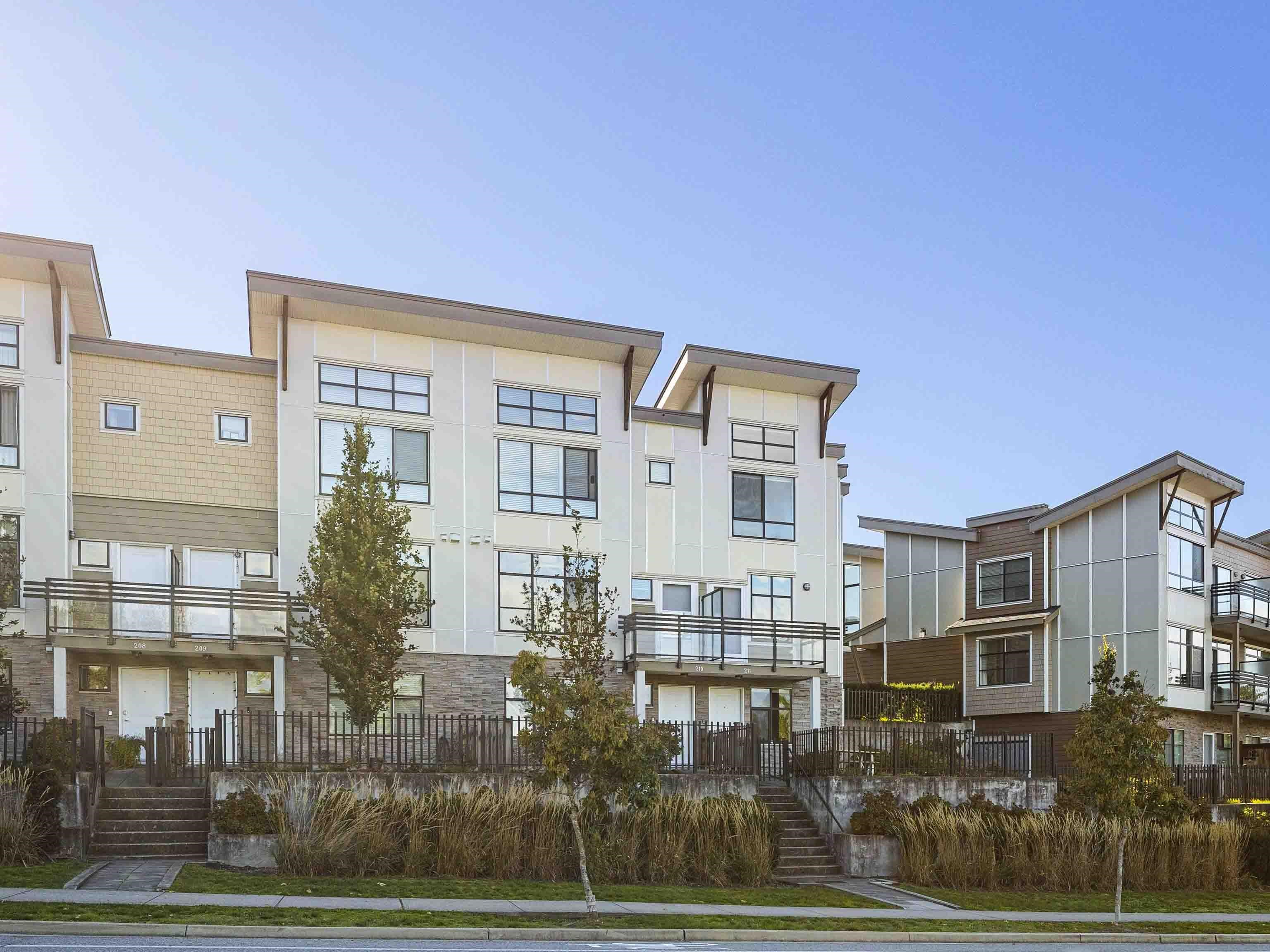 9987 Barnston Drive East #211, Surrey, BC V4N 6N3