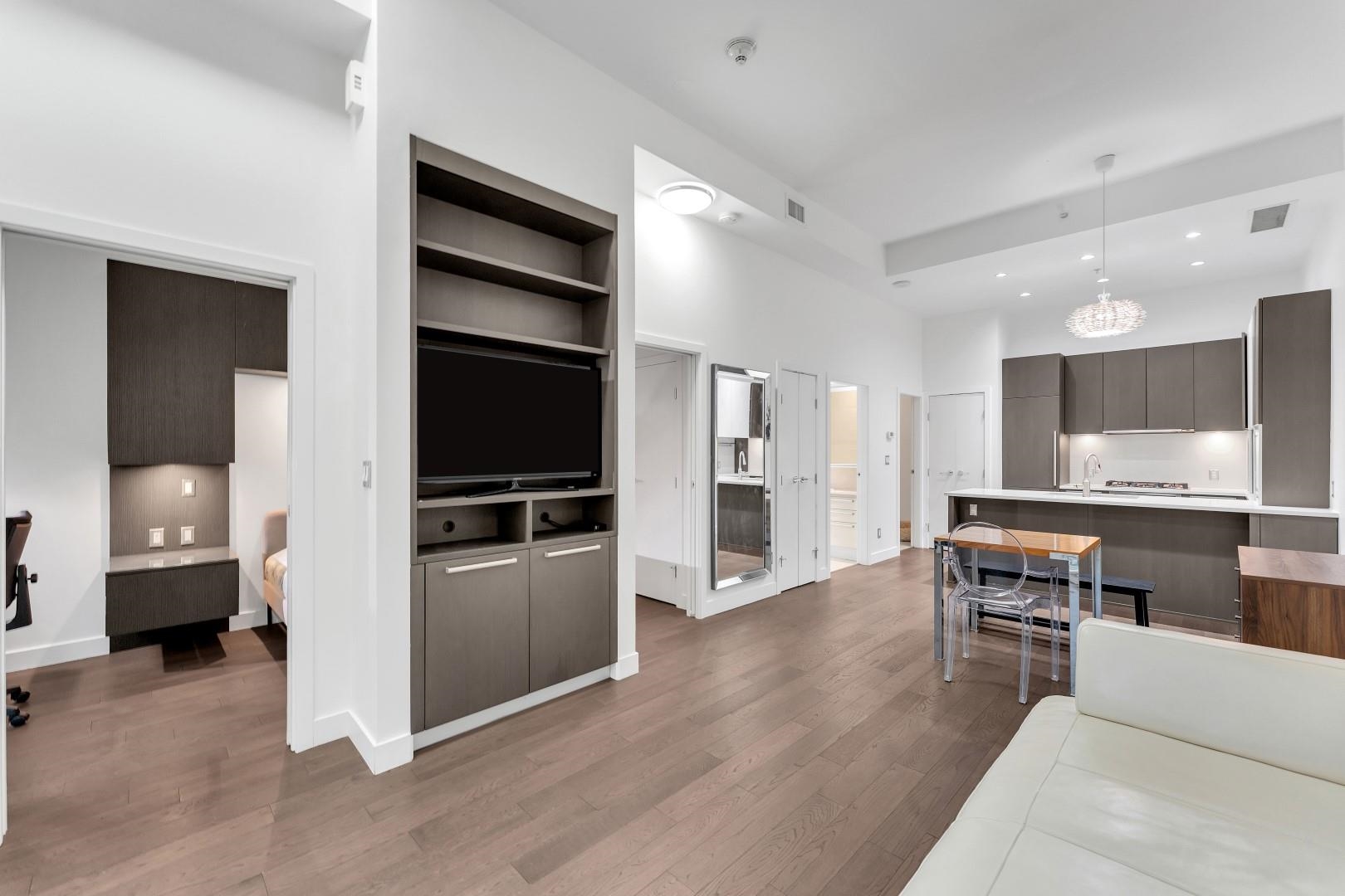 268 West 1st Avenue, Vancouver, BC V5Y 3T2