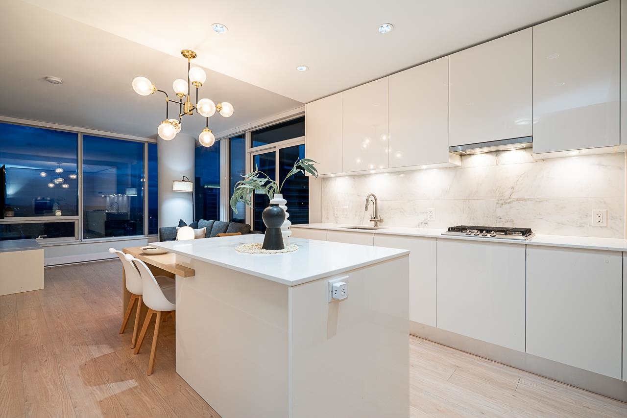 4510 Halifax Way #5703, Burnaby, BC V5C 0K4