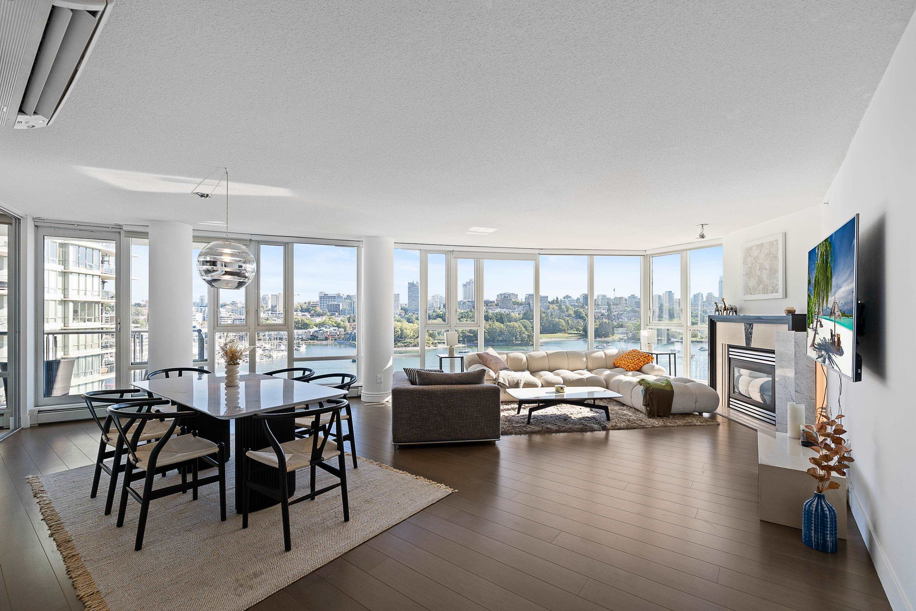 1383 Marinaside Crescent #1202, Vancouver, BC V6Z 2W9