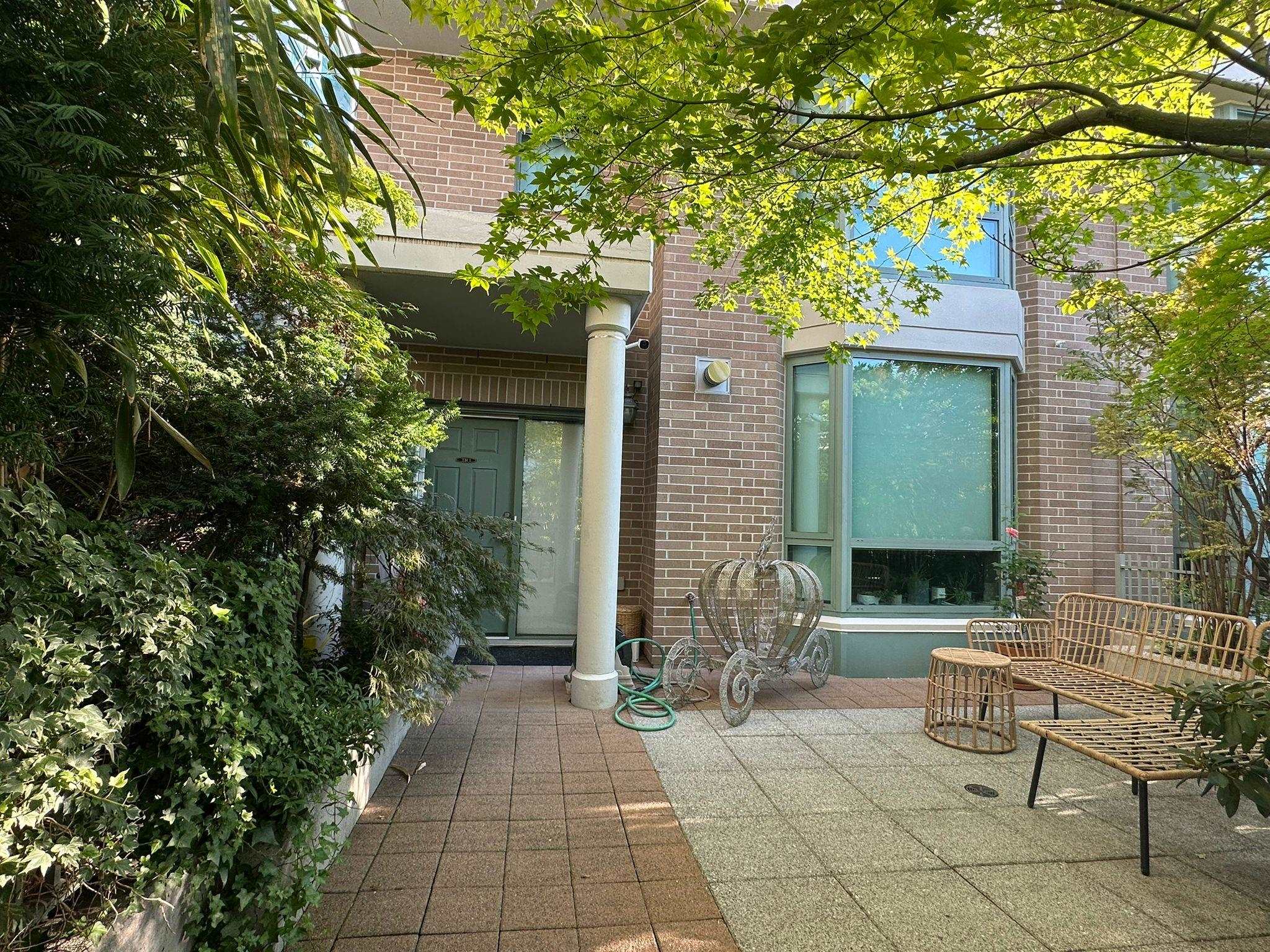4380 Halifax Street #1, Burnaby, BC V5C 6R3