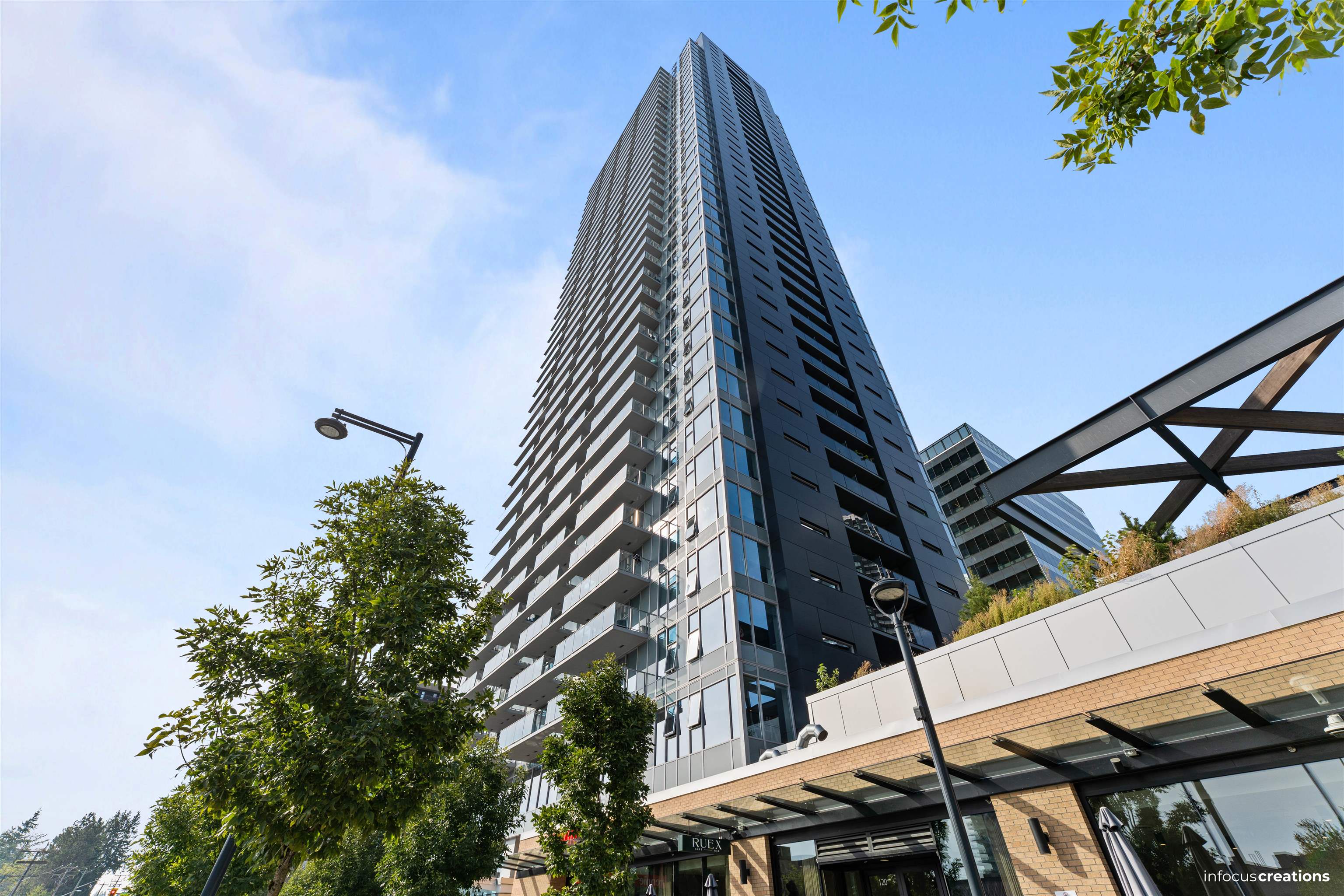 13615 Fraser Highway #unit 1910, Surrey, BC V3T 0P7