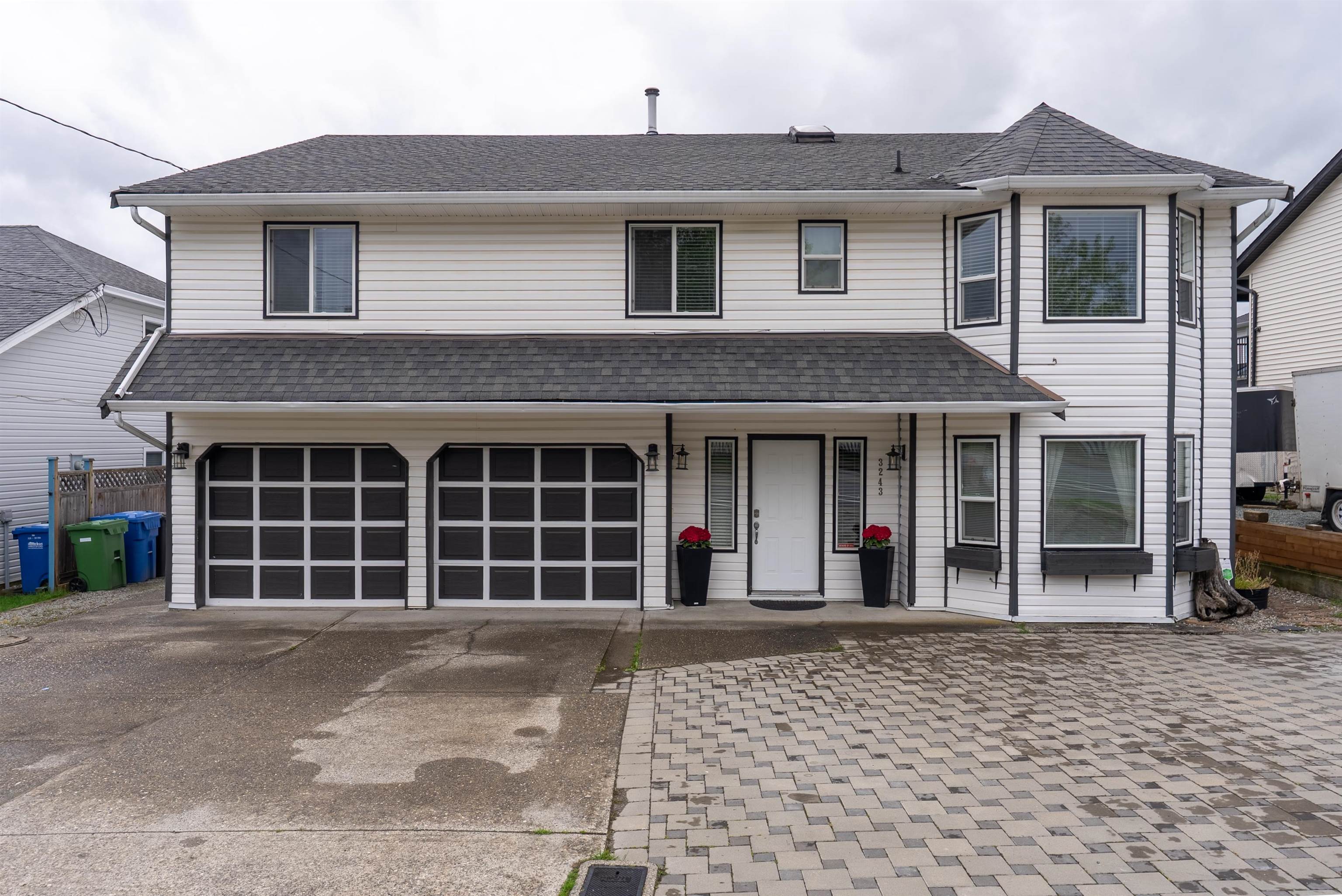 3243 Townline Road, Abbotsford, BC V2T 5J2