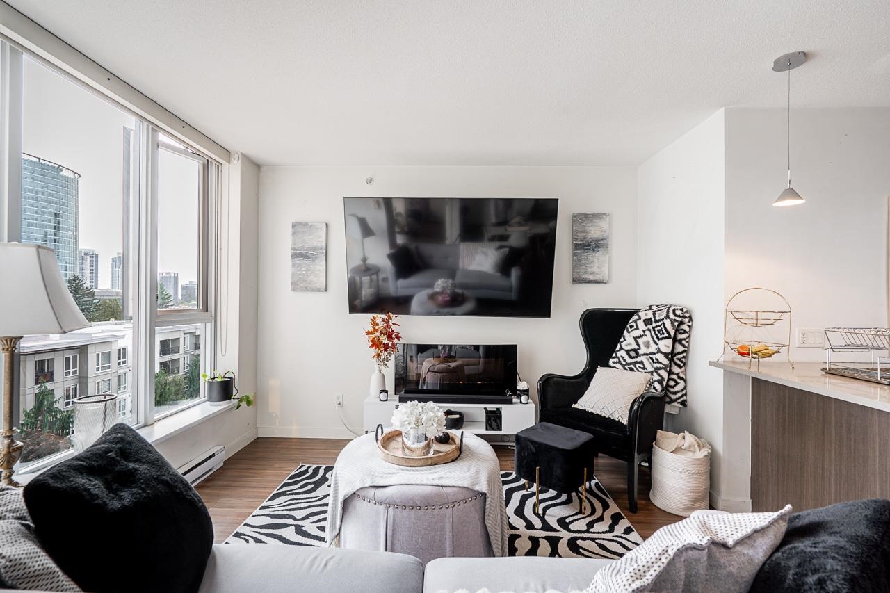 13325 102 A Avenue #708, Surrey, BC V3T 0J5