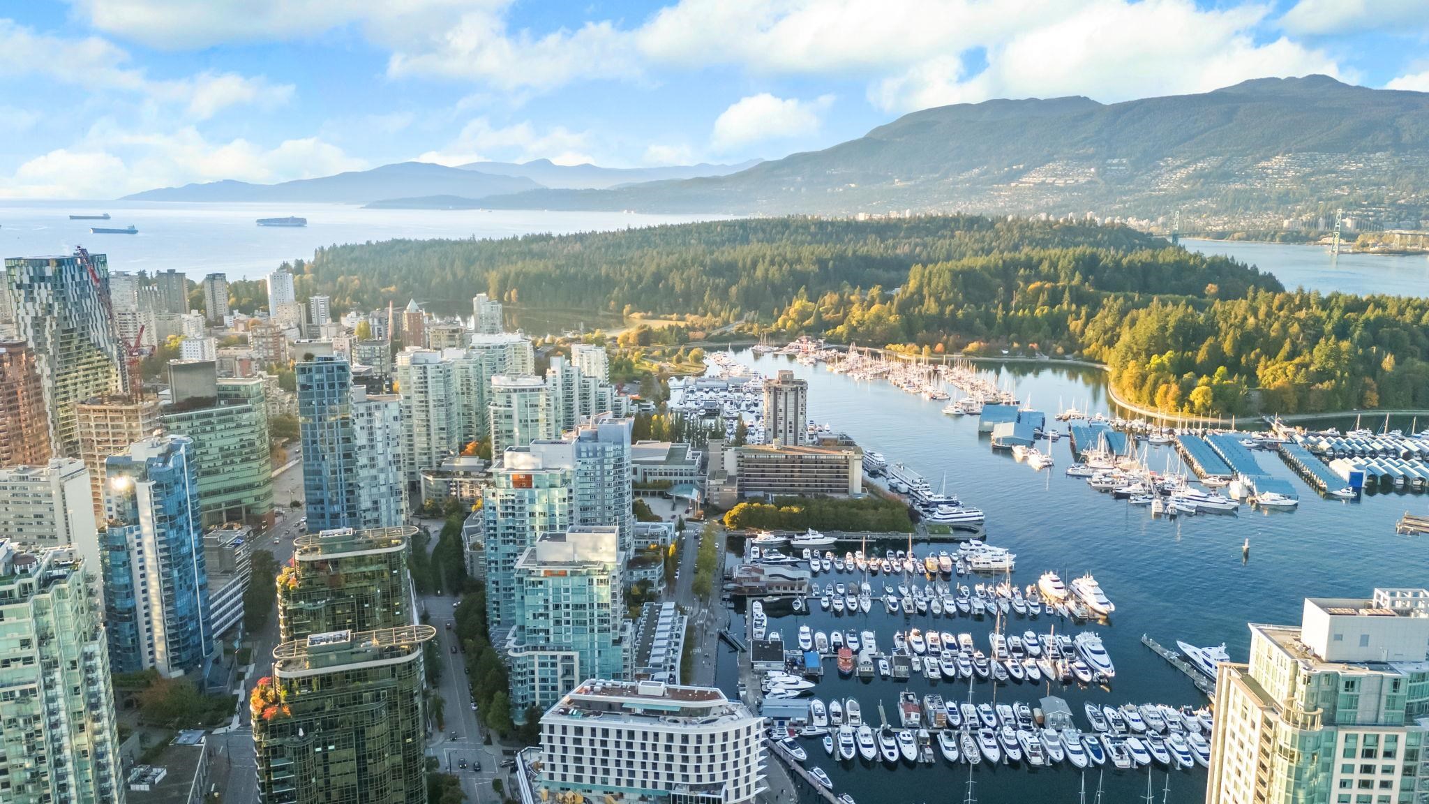 1189 Melville Street #3802, Vancouver, BC V6E 4T8