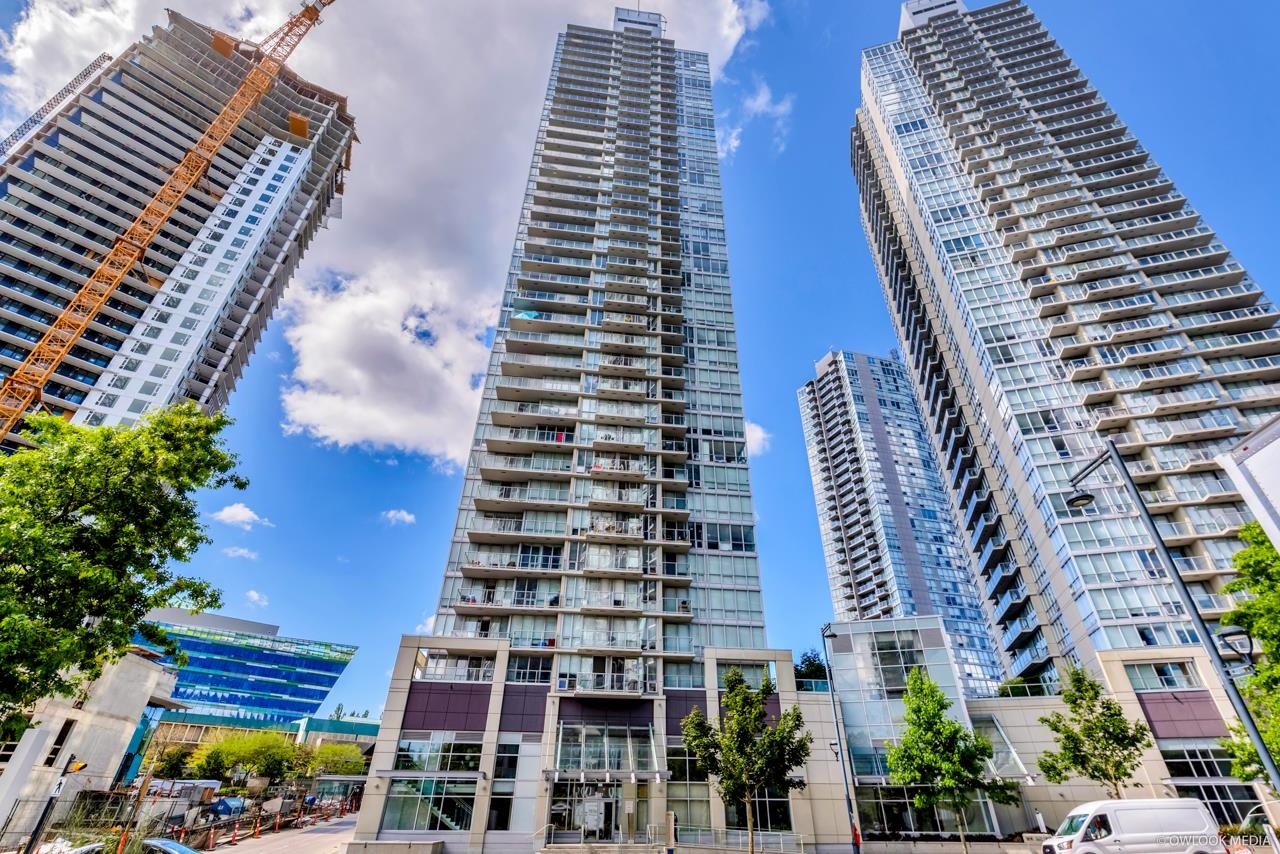 9981 Whalley Boulevard #3001, Surrey, BC V3T 0G6