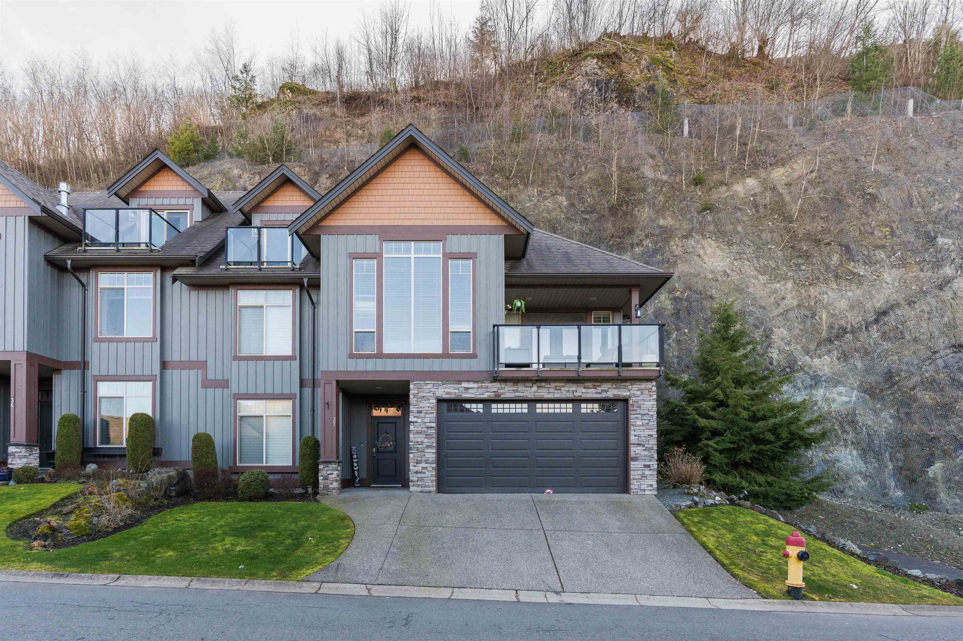43540 Alameda Drive #37, Chilliwack, BC V2R 0J9