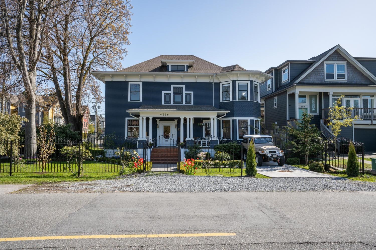48 Avenue, Delta, BC V4K 1V1