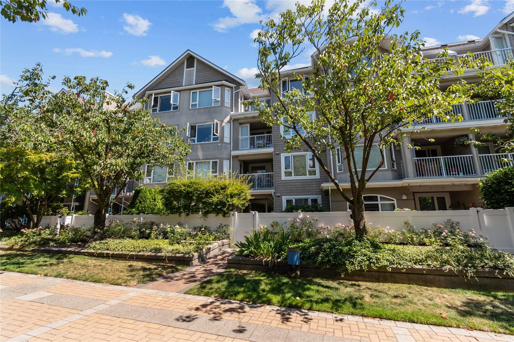 5888 Dover Crescent #unit 130, Richmond, BC V7C 5R9