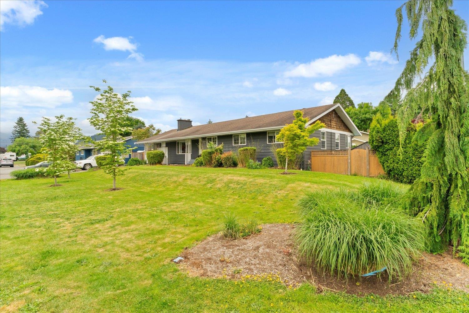 6345 Edson Drive, Chilliwack, BC V2R 4C1