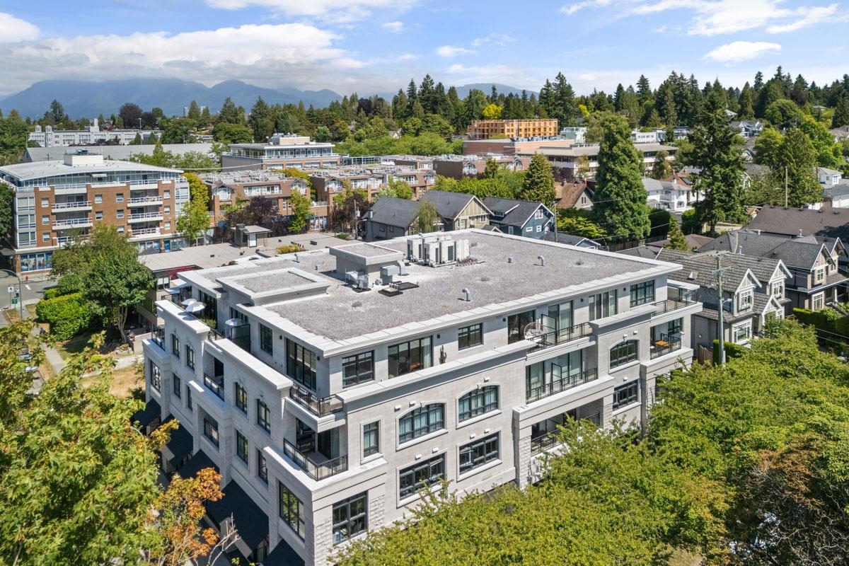 2089 West 43rd Avenue #ph4, Vancouver, BC V6M 2C8