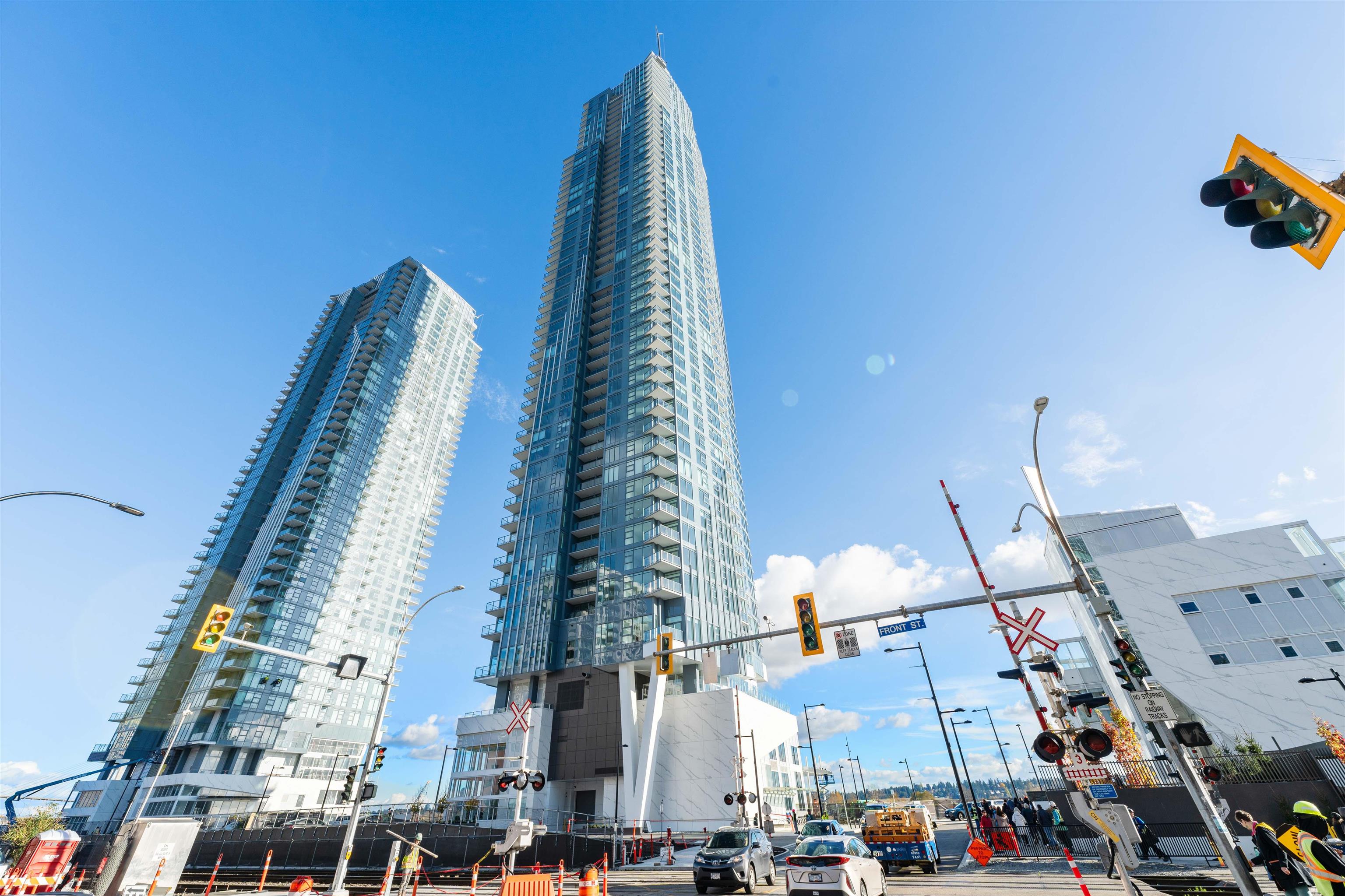 680 Quayside Dr #2905, New Westminster, BC V3M 0P2