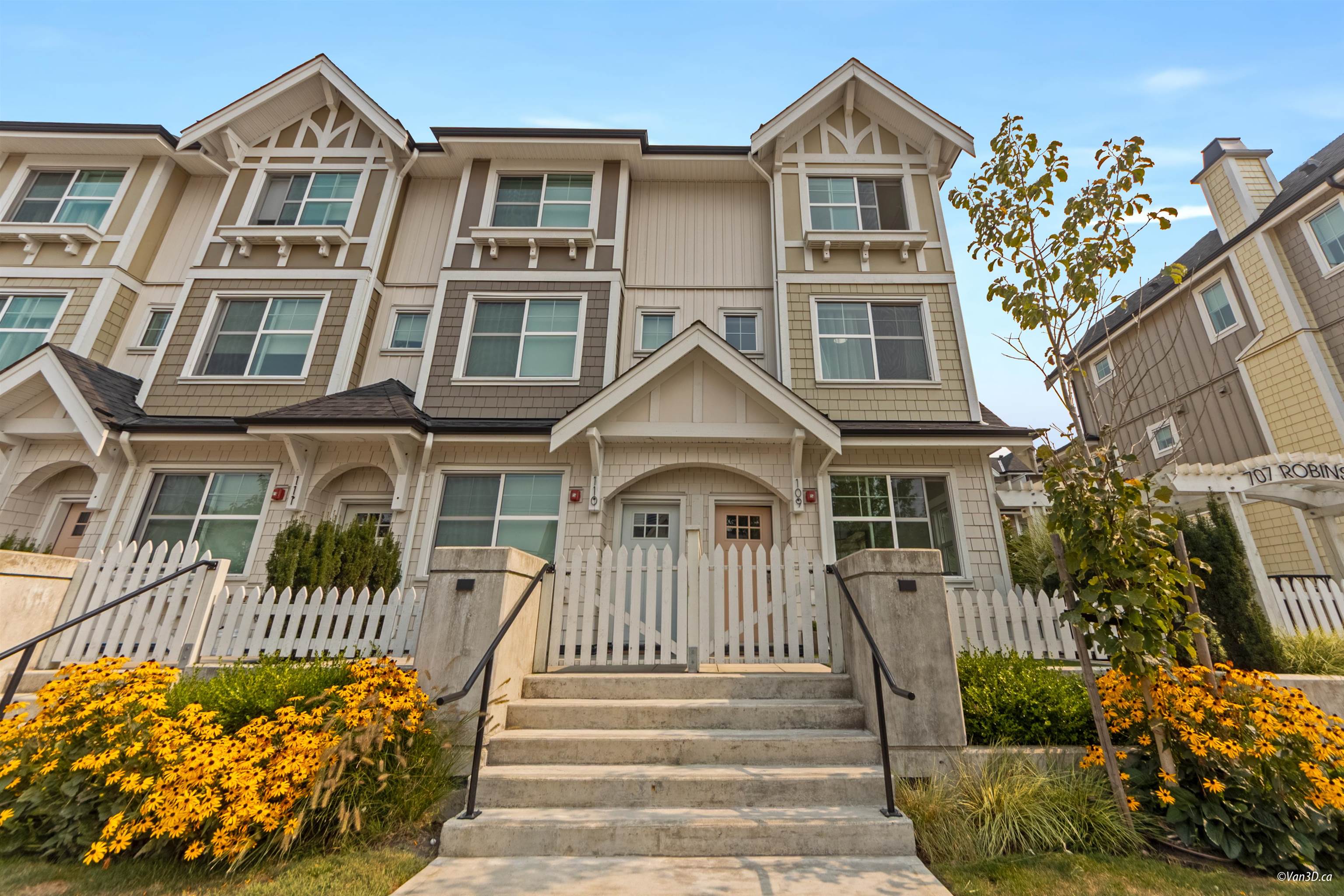 707 Robinson Street #109, Coquitlam, BC V3J 0M9