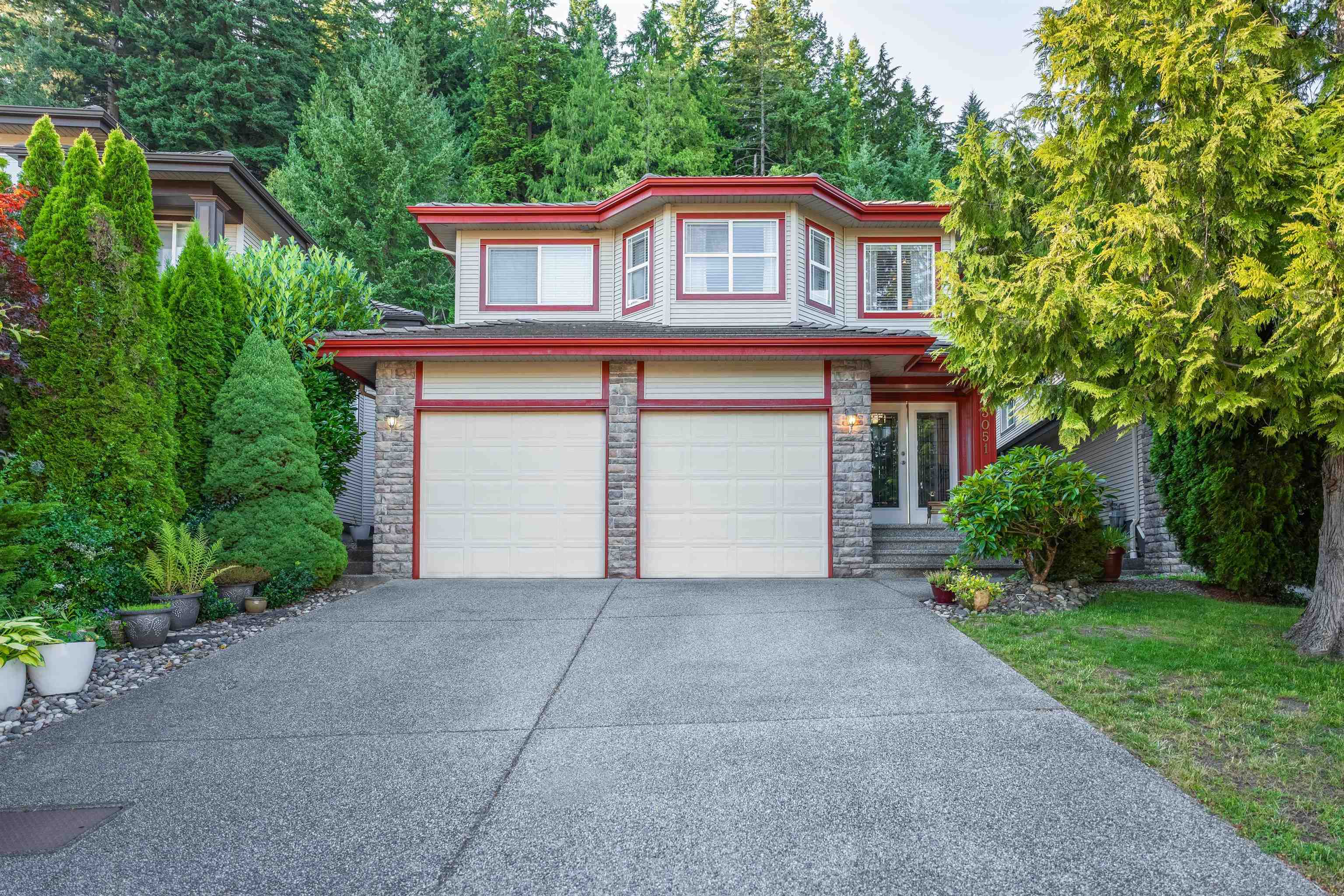 3051 Sienna Court, Coquitlam, BC V3E 3N7