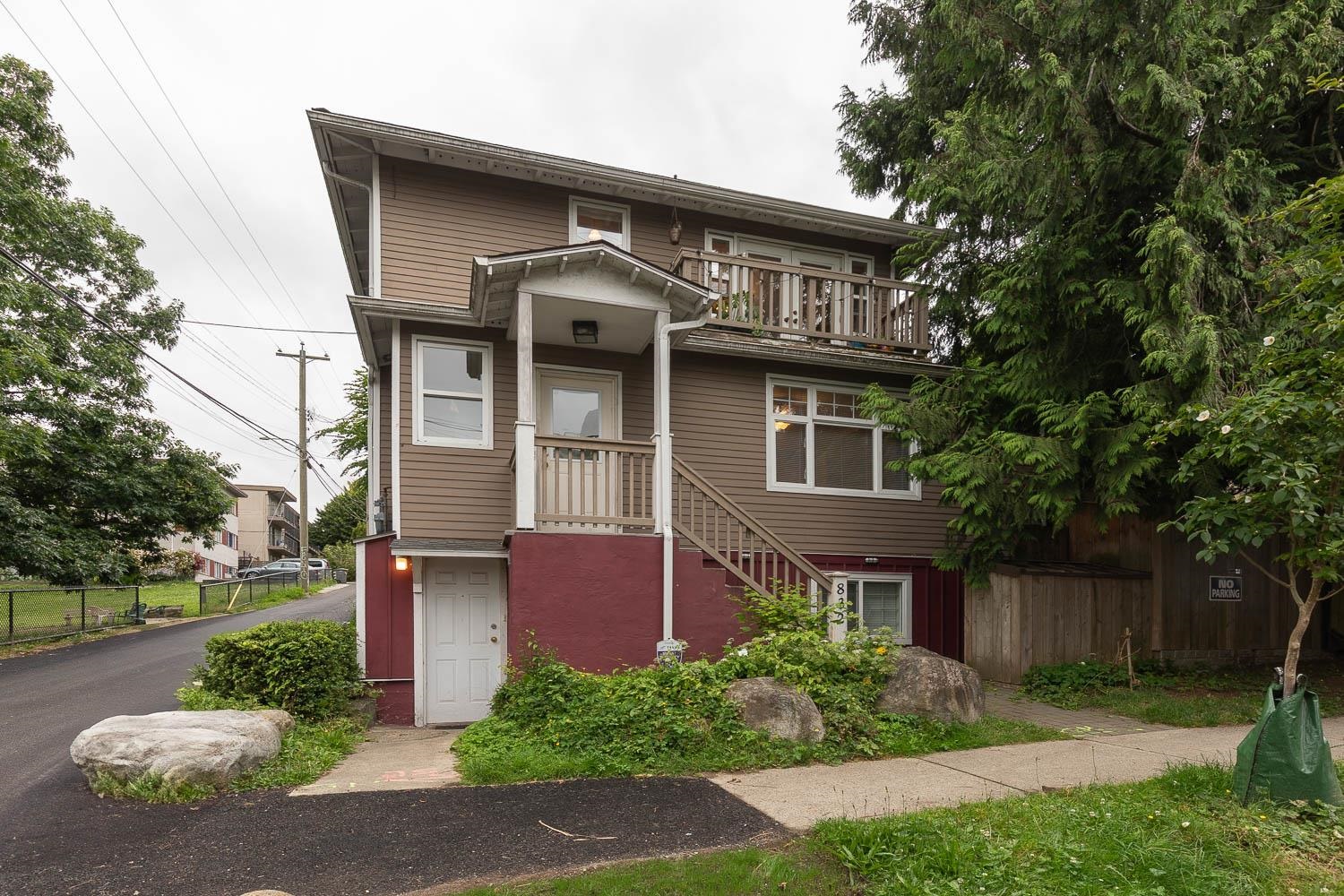 832 Salsbury Drive, Vancouver, BC V5L 4A2