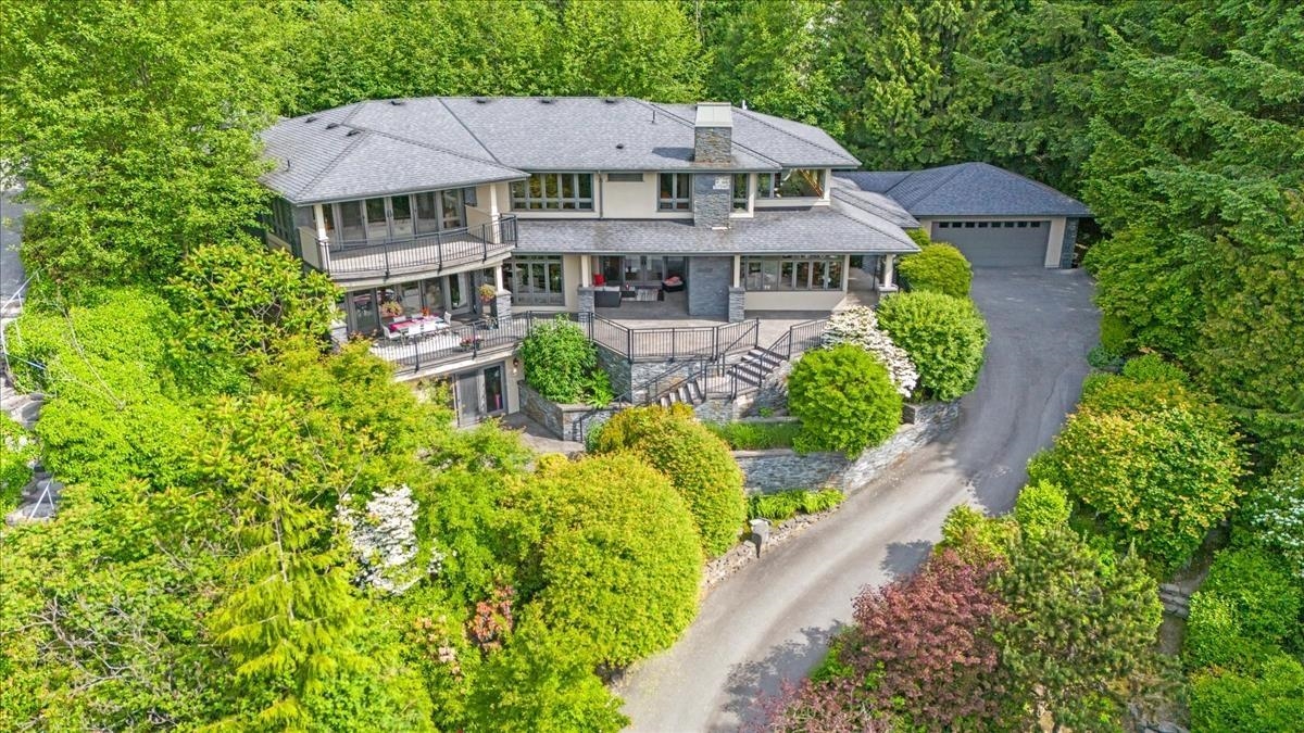 1125 Groveland Court, West Vancouver, BC V7S 1Z7