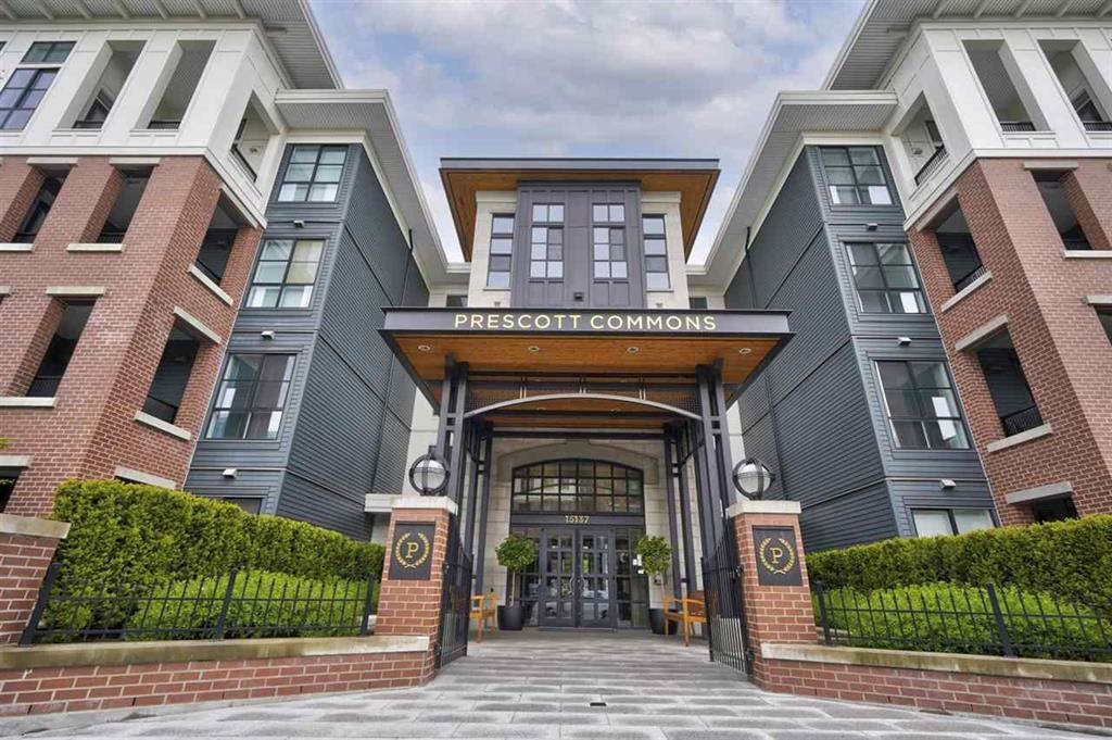 15137 33 Avenue #320, Surrey, BC V3Z 0Y1