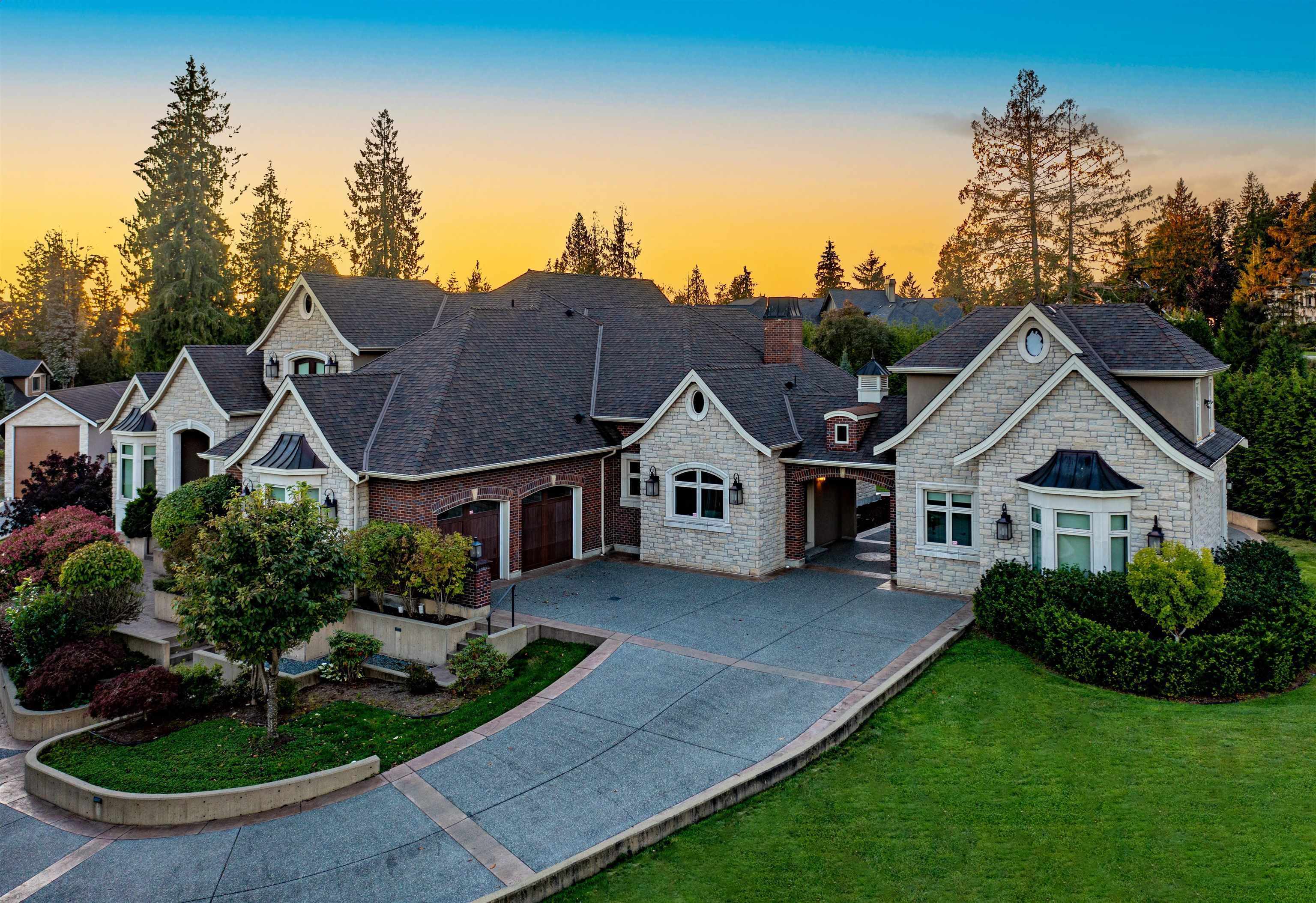 265a Street, Maple Ridge, BC V2W 1P1
