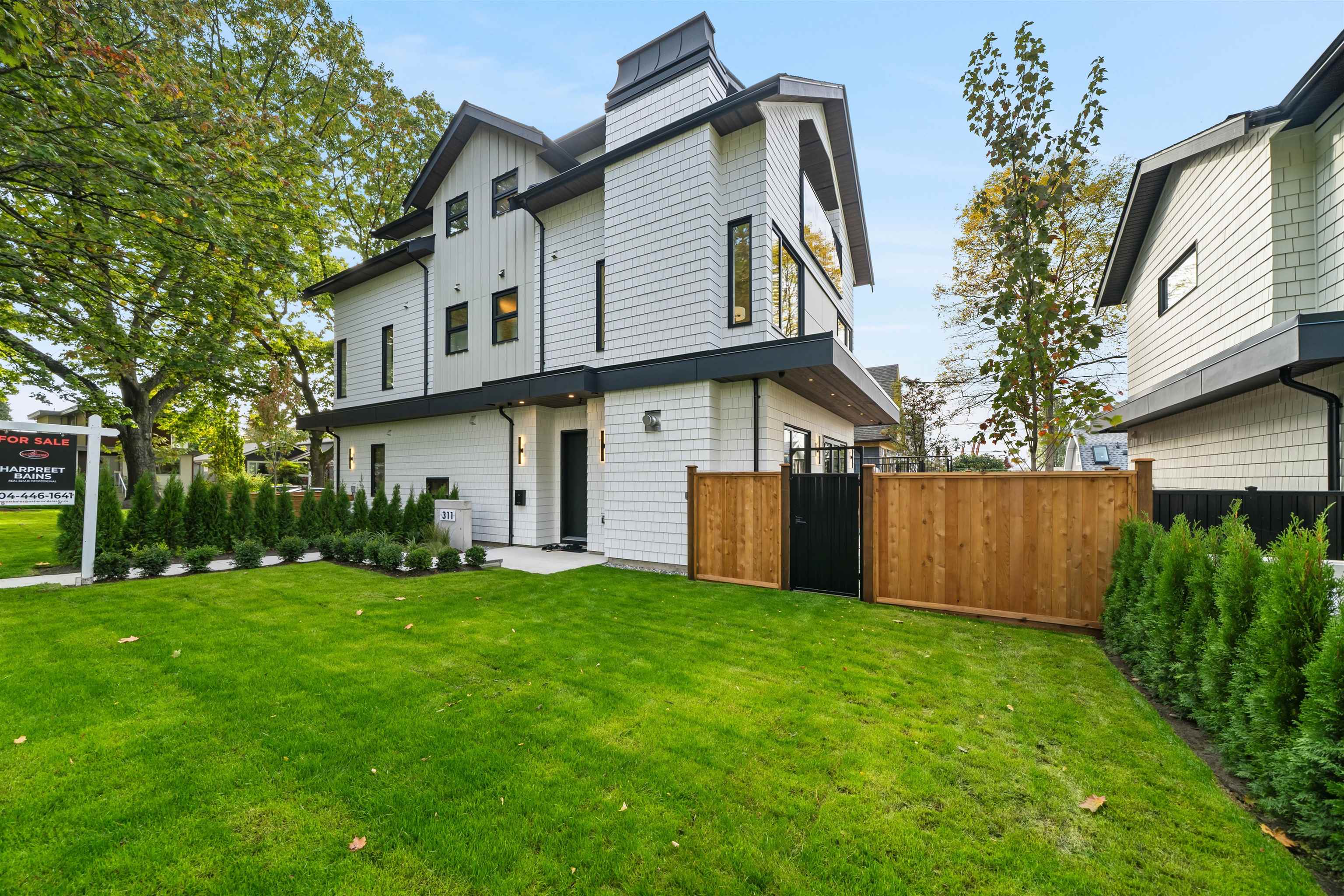 311 North Kamloops Street, Vancouver, BC V5K 0A9