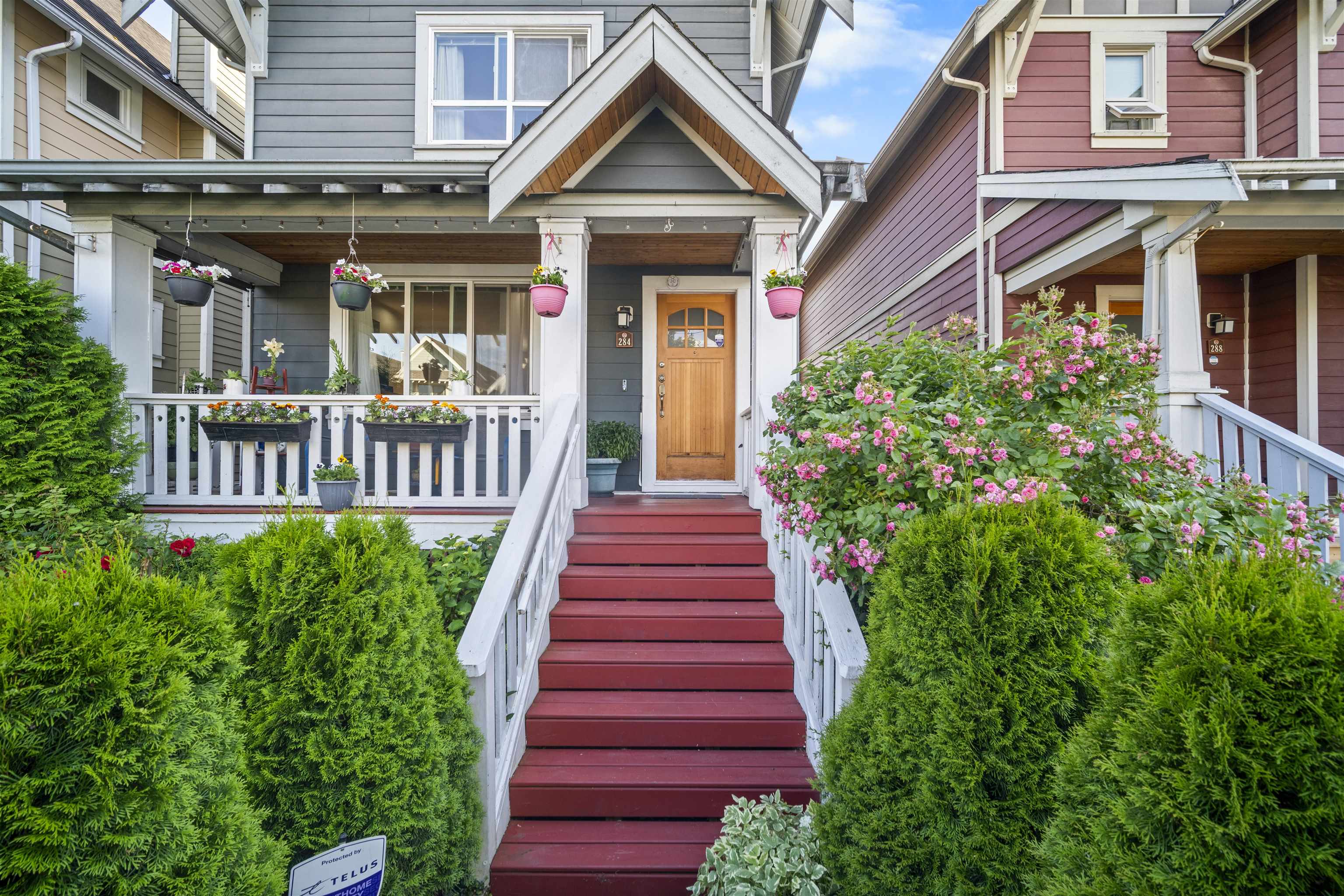 284 Furness Street, New Westminster, BC V3M 0B4