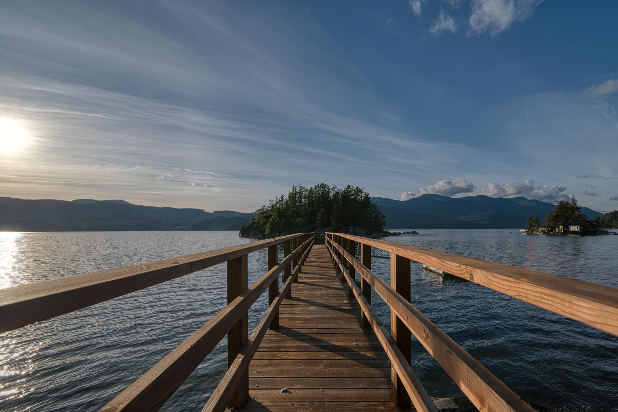7629 Sechelt Inlet Rd, Sechelt, BC V7Z 0C5