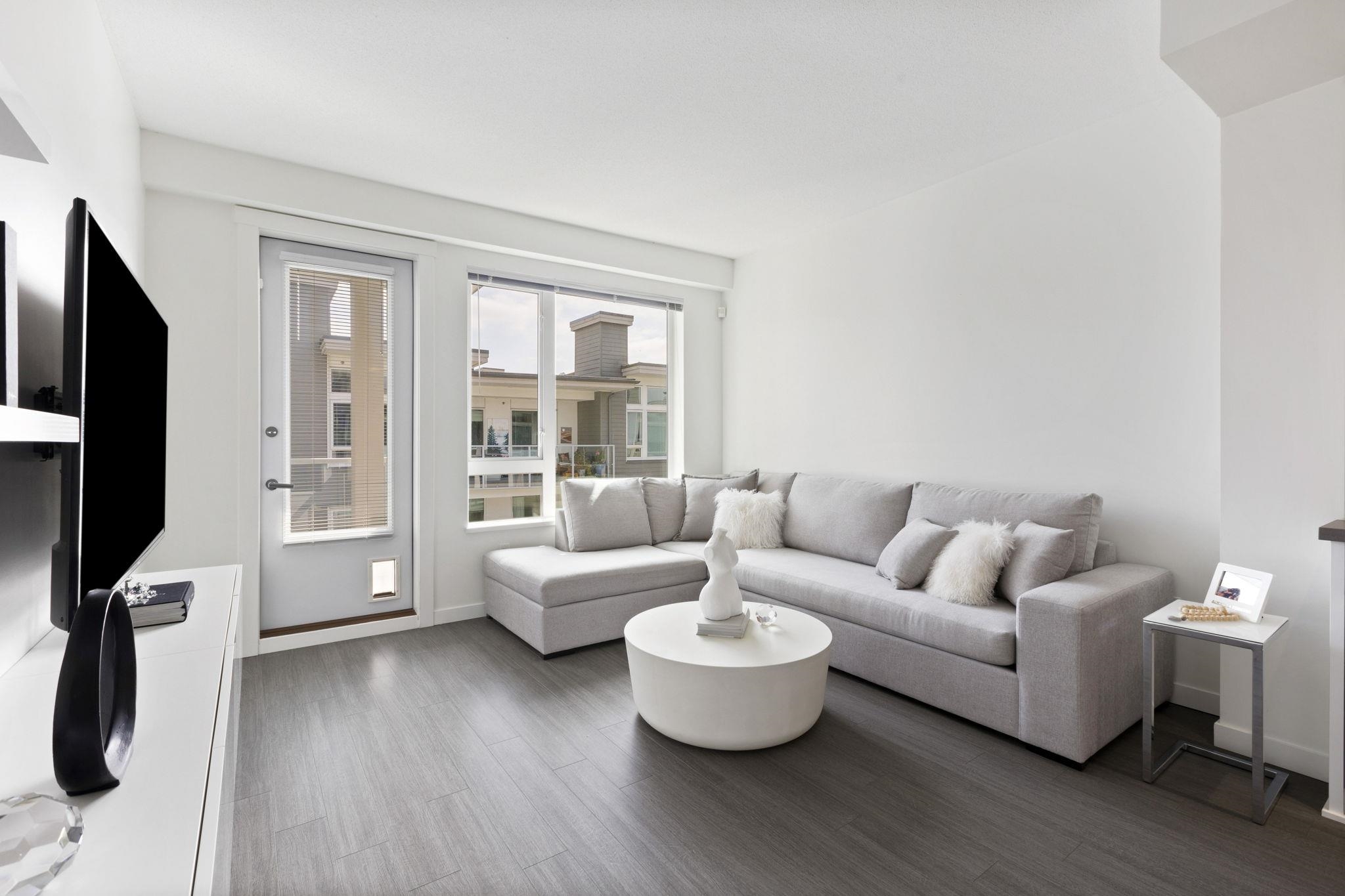 277 West 1st Street #501, North Vancouver, BC V7M 0E8
