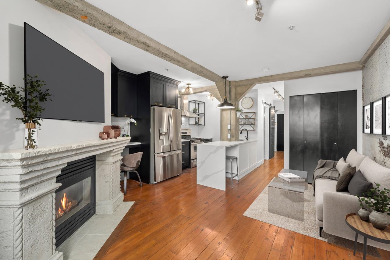 1216 Homer Street #412, Vancouver, BC V6B 6K5