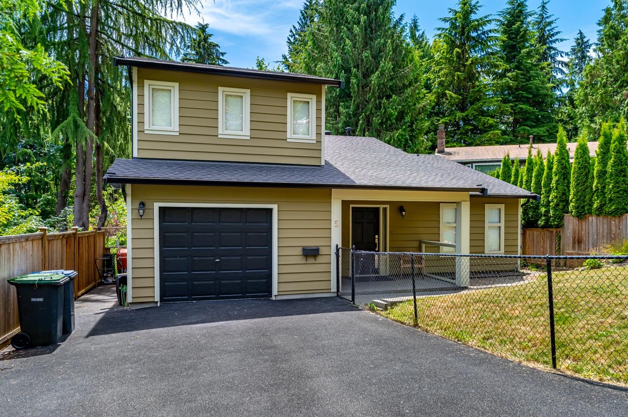 5 View Court, Port Moody, BC V3H 3X3