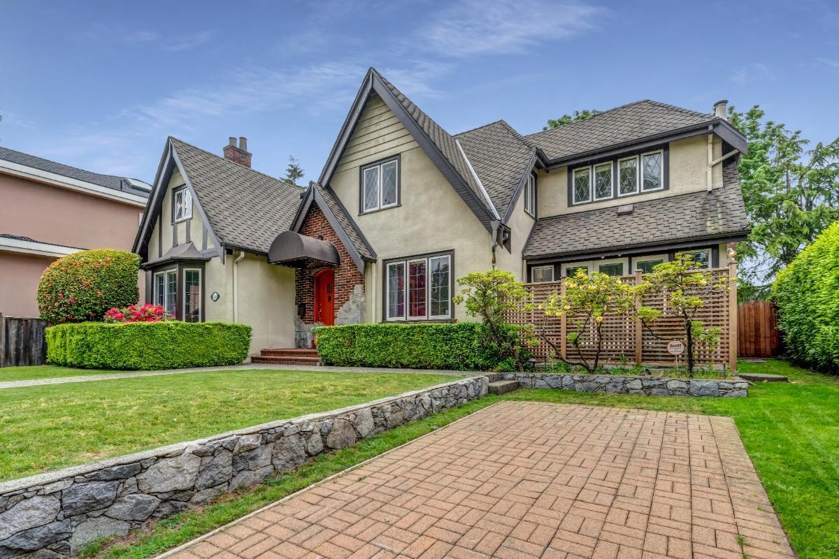 5750 Hudson Street, Vancouver, BC V6M 2Z3