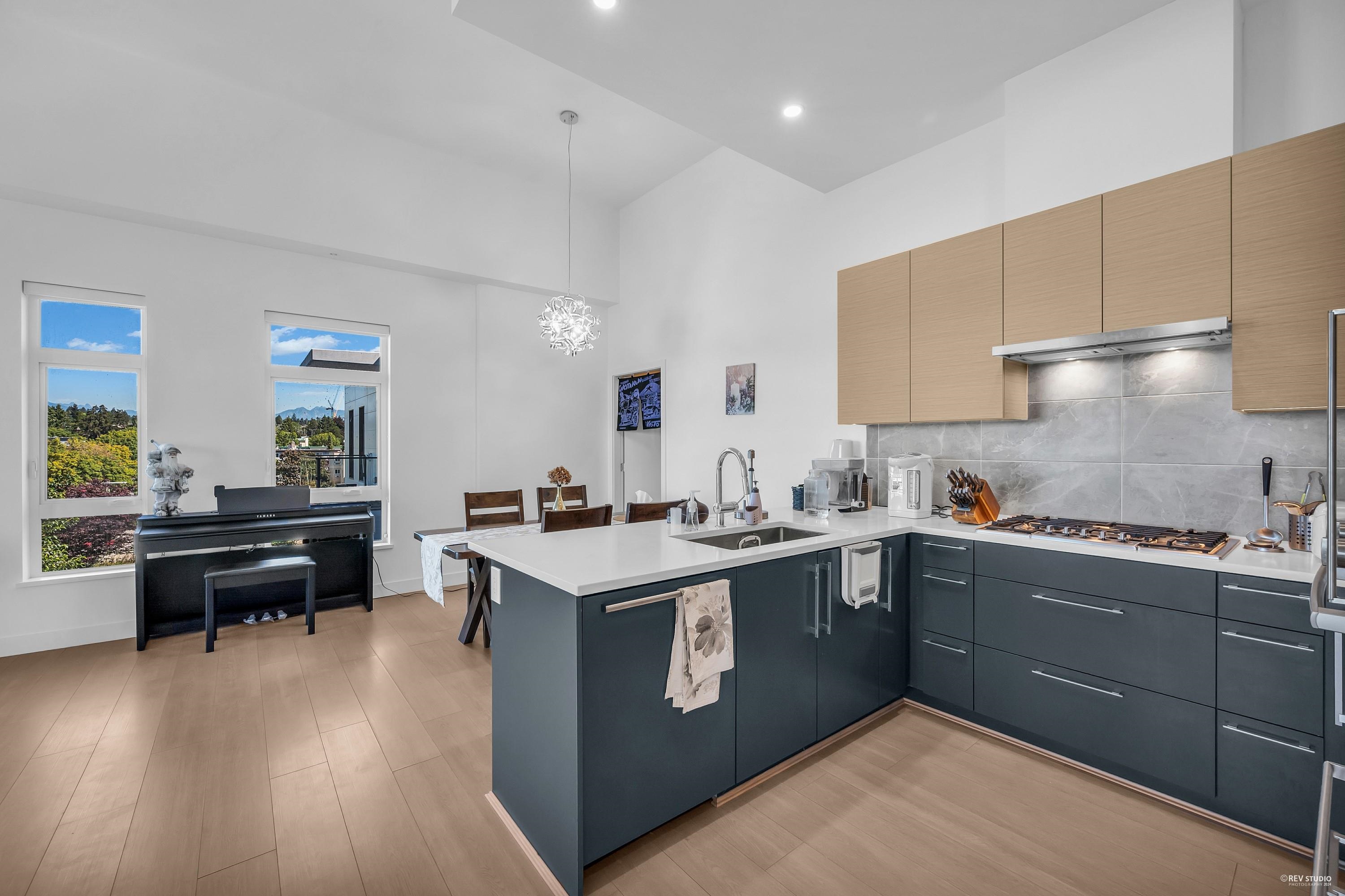 8888 Osler Street #602, Vancouver, BC V6P 4G2