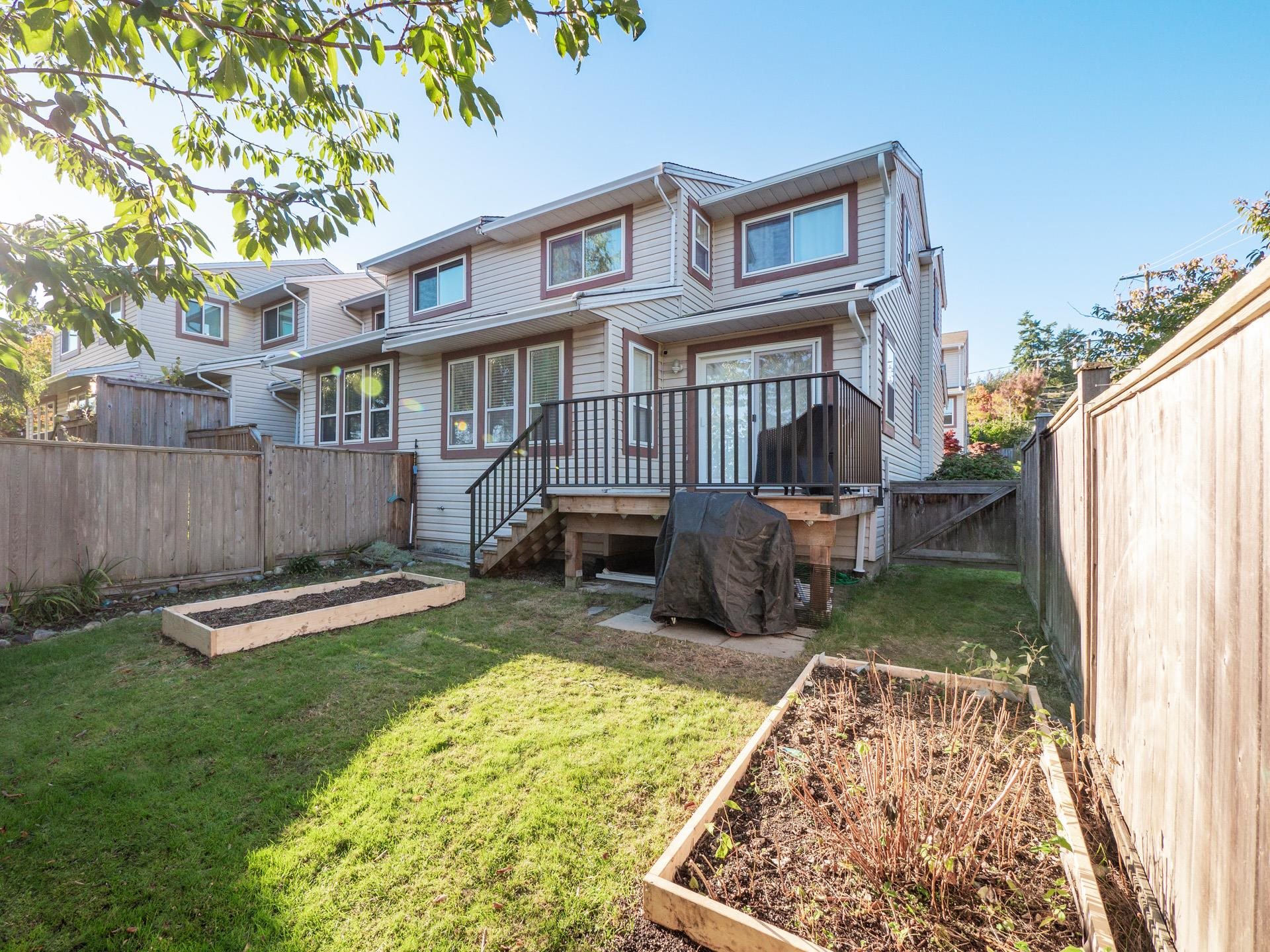 765 School Road #1, Gibsons, BC V0N 1V9