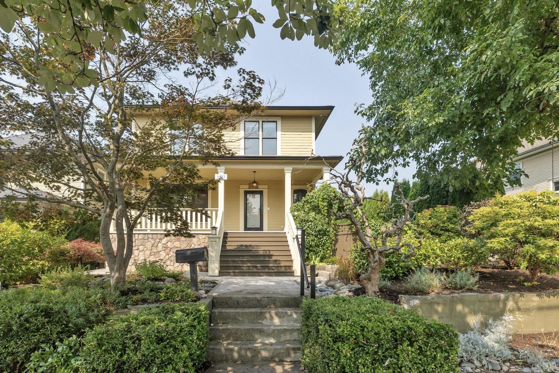 1025 Hamilton Street, New Westminster, BC V3M 2M8