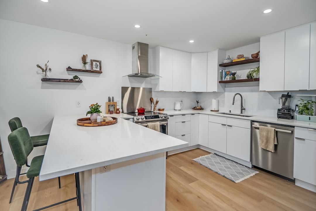 2700 Mccallum Road #203, Abbotsford, BC V2S 6X9