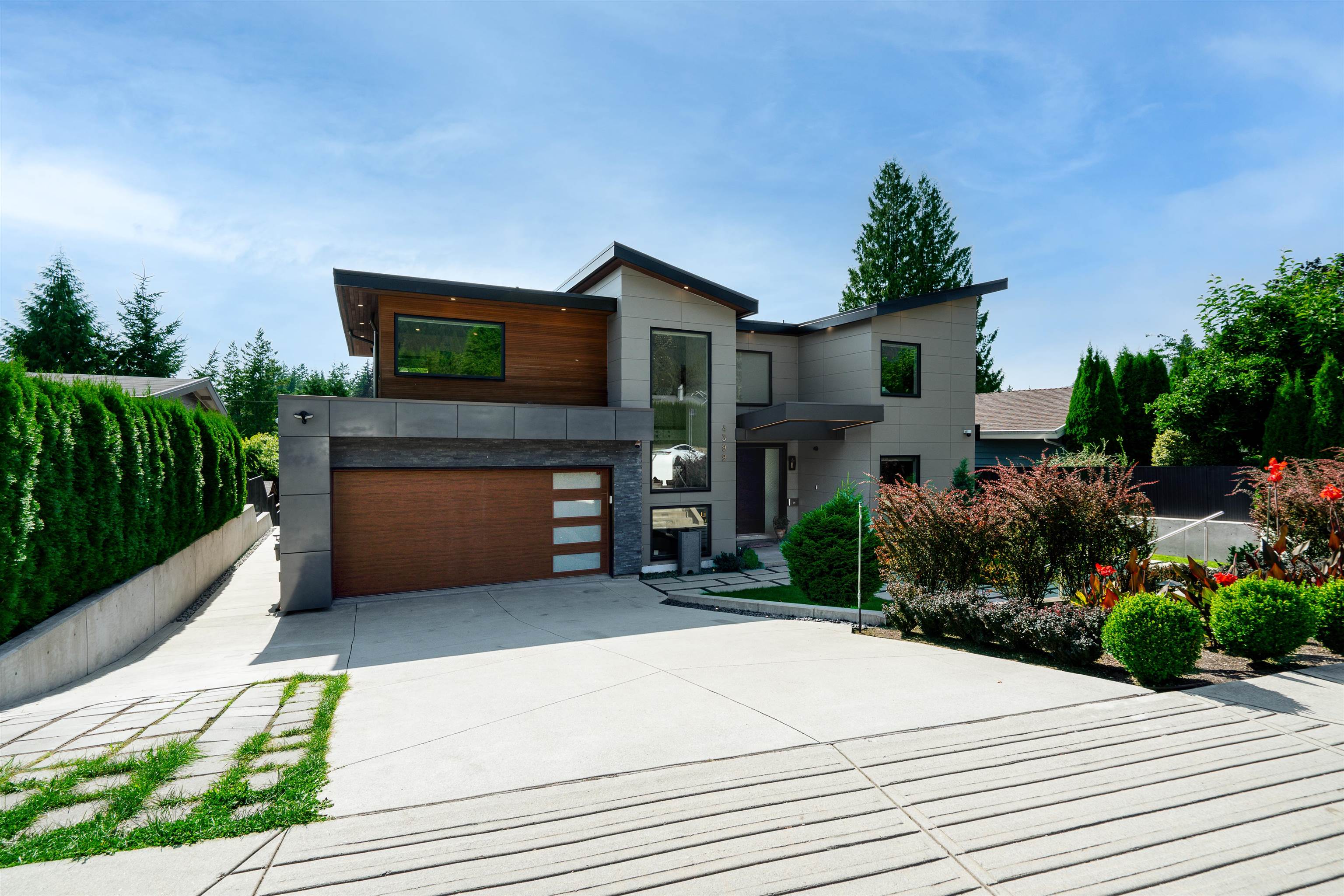 4399 Highland Boulevard, North Vancouver, BC V7R 2Z8