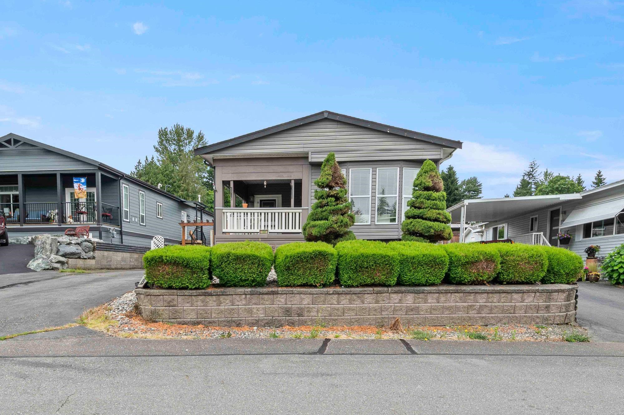 27111 0 Avenue #13, Langley, BC V4W 2S9