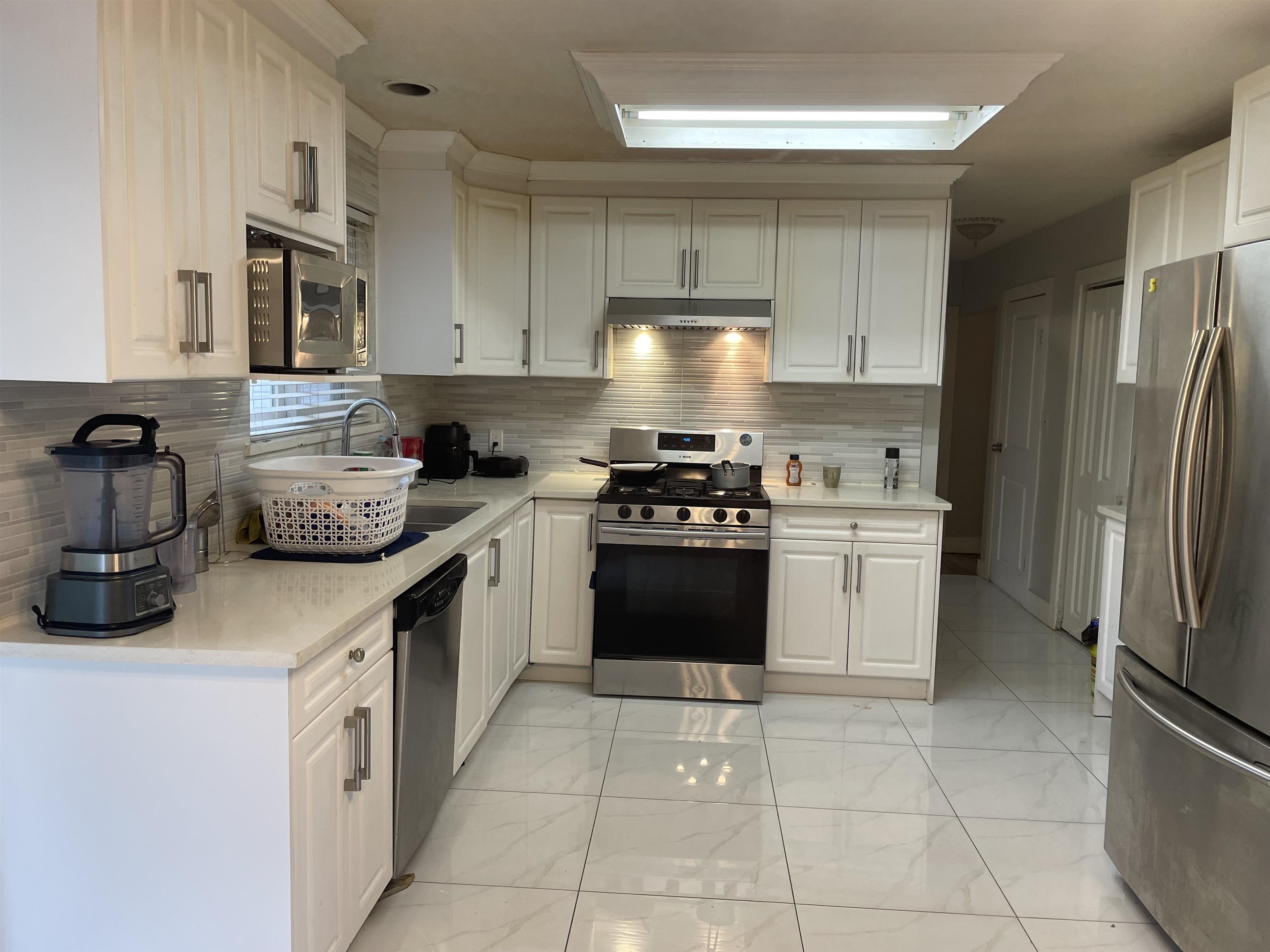 127 Street, Surrey, BC V3V 5J9