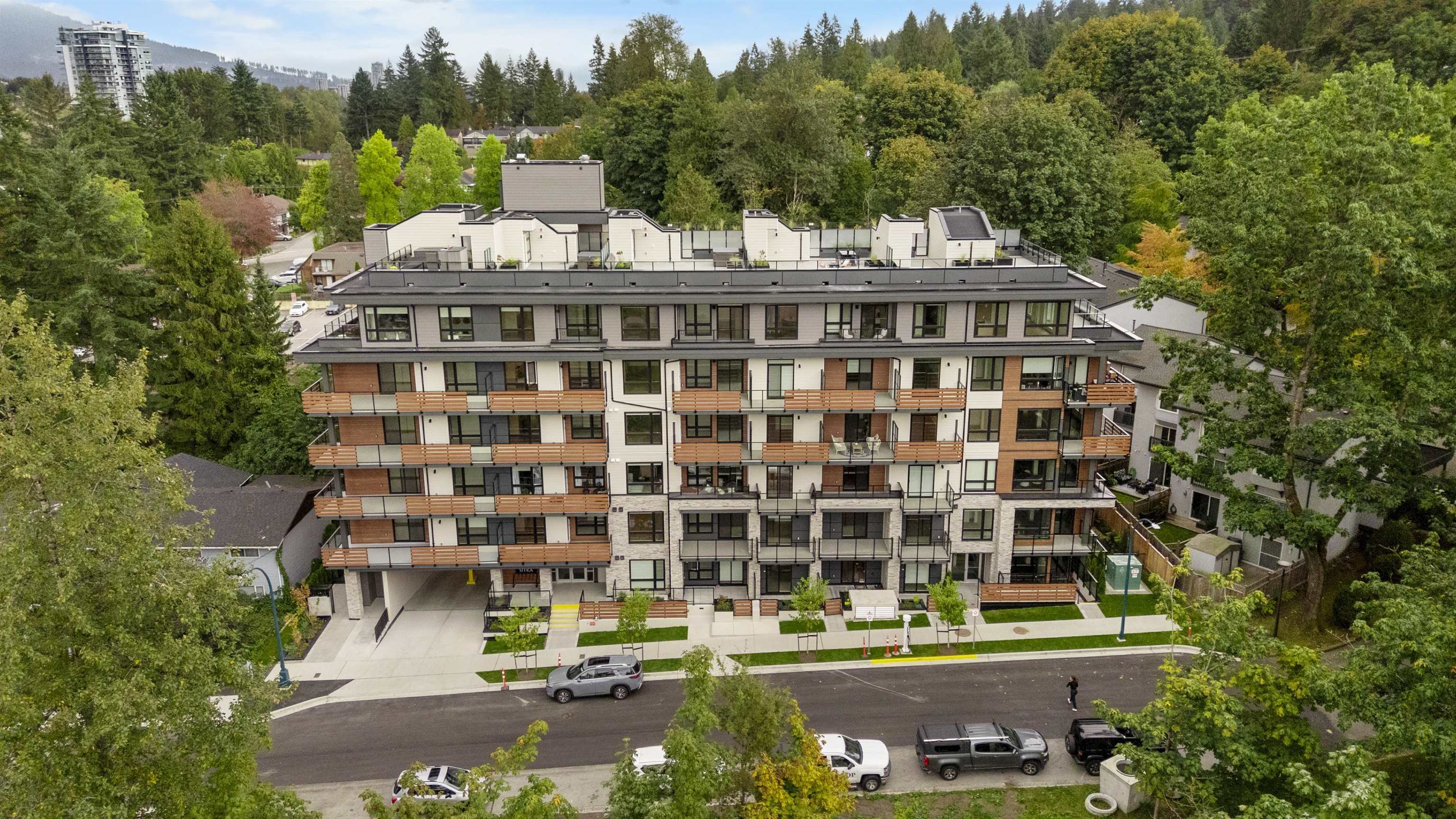 150 James Rd #410, Port Moody, BC V3H 0N7