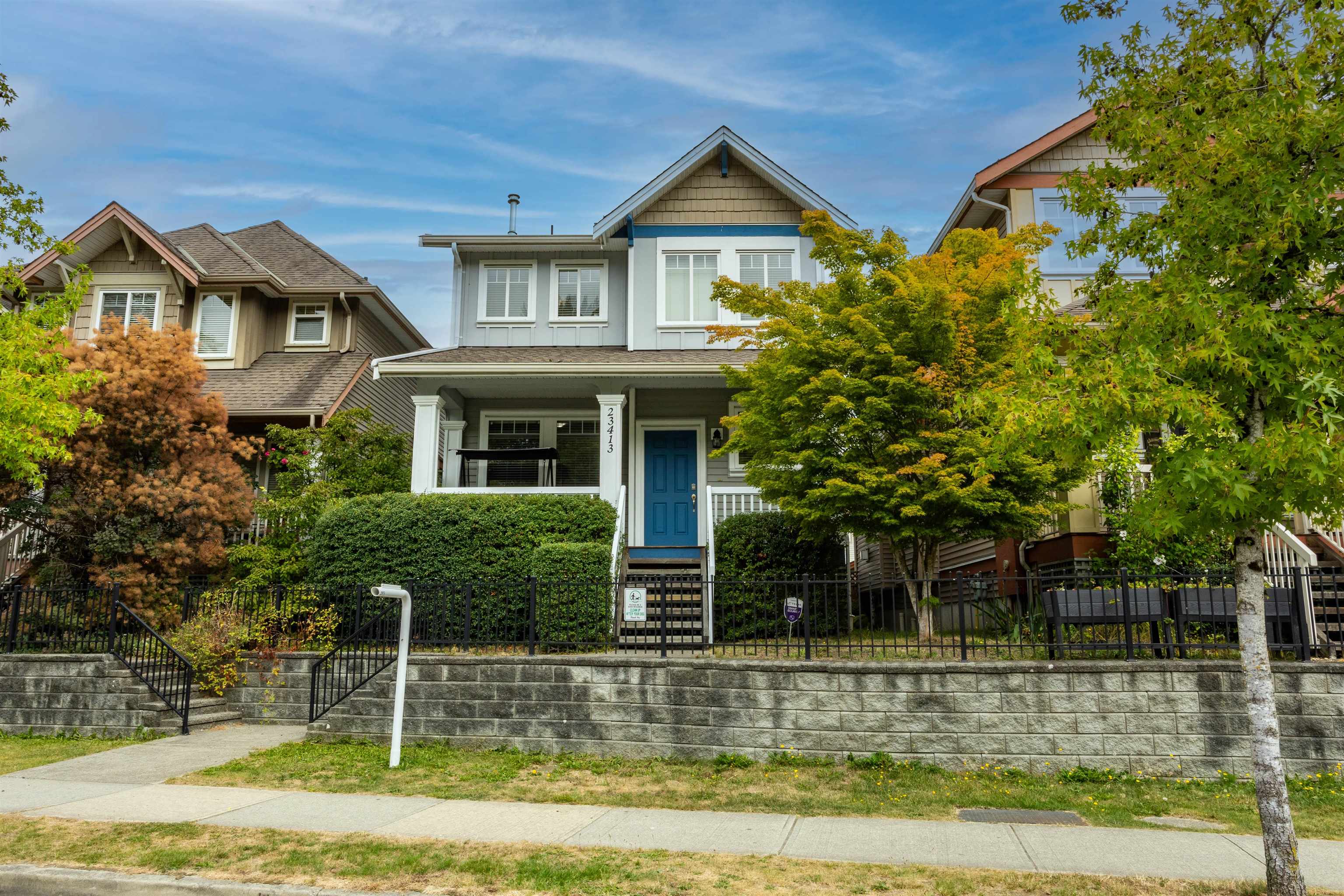 23413 Kanaka Way, Maple Ridge, BC V2W 0B7