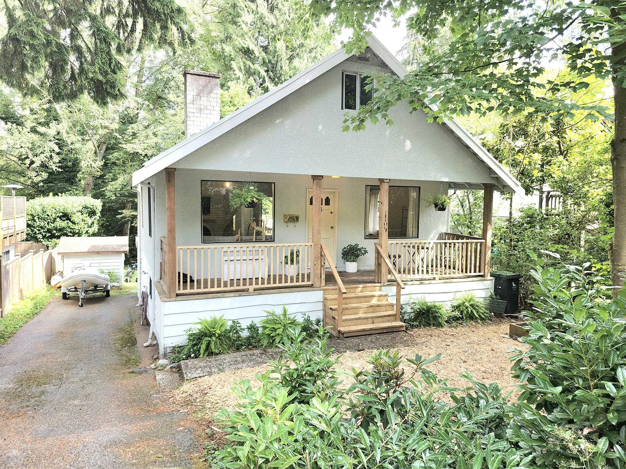 1706 Deep Cove Road, North Vancouver, BC V7G 1S5