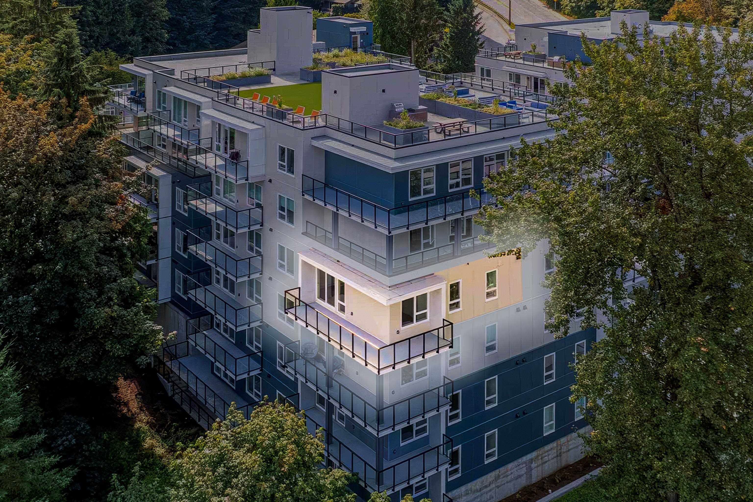 2002 St George St #406, Port Moody, BC V3H 0N4