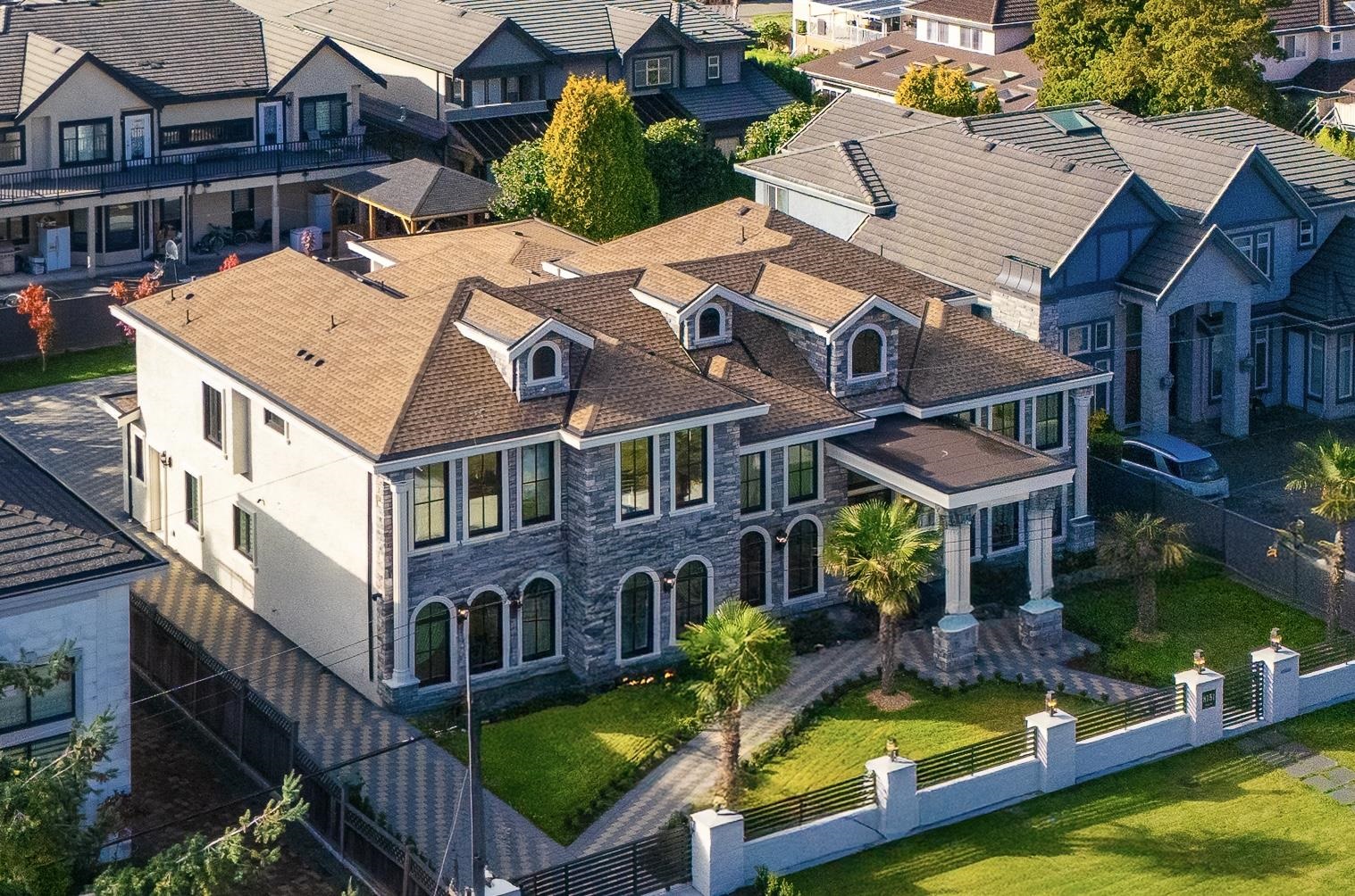 8151 Lundy Road, Richmond, BC V6Y 2H4