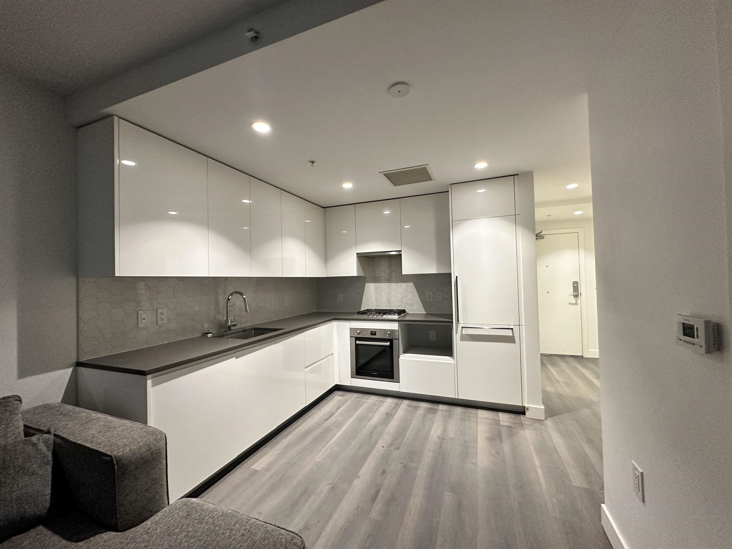 8181 Chester Street #202, Vancouver, BC V5X 0J9