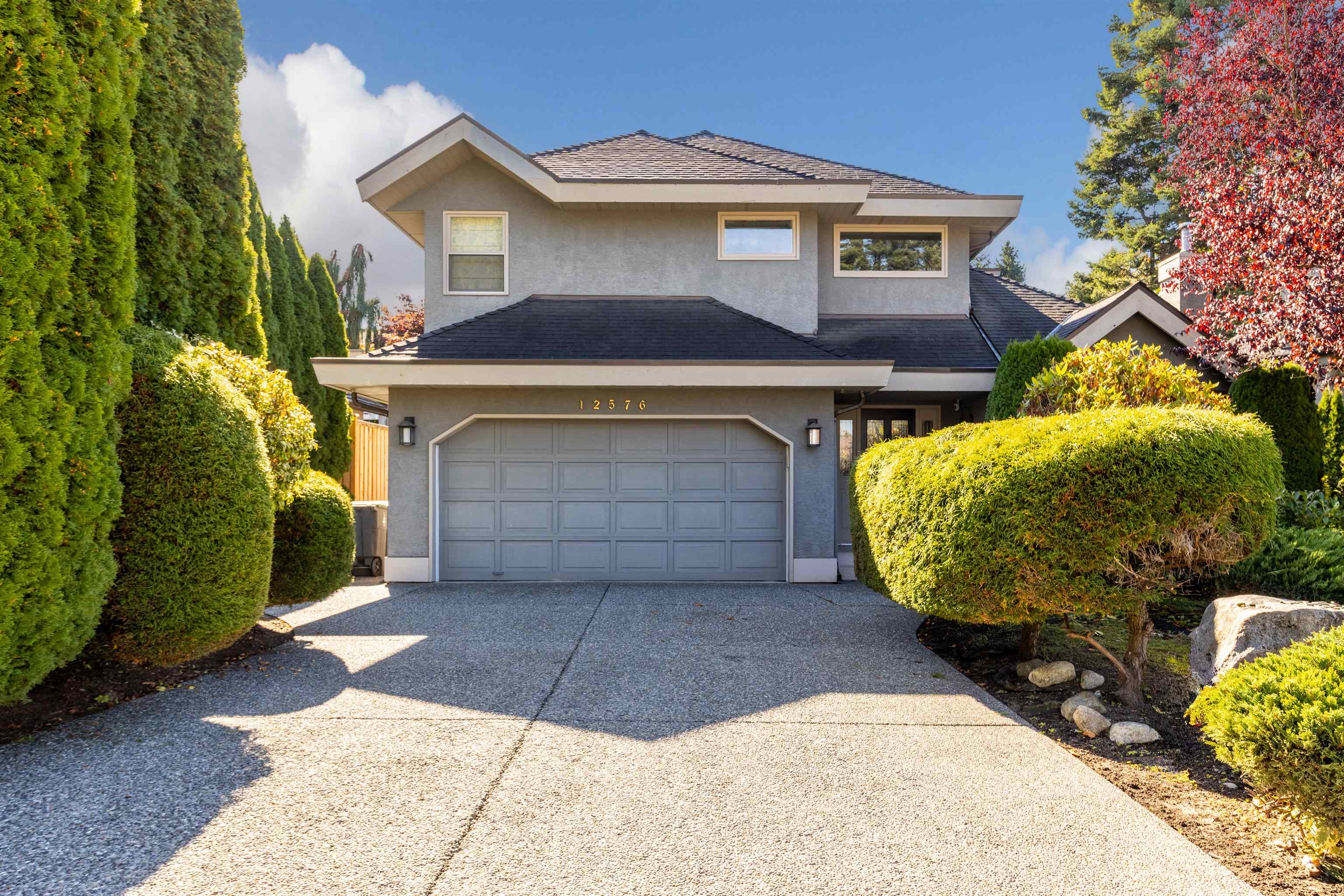 18 Avenue, Surrey, BC V4A 1V7