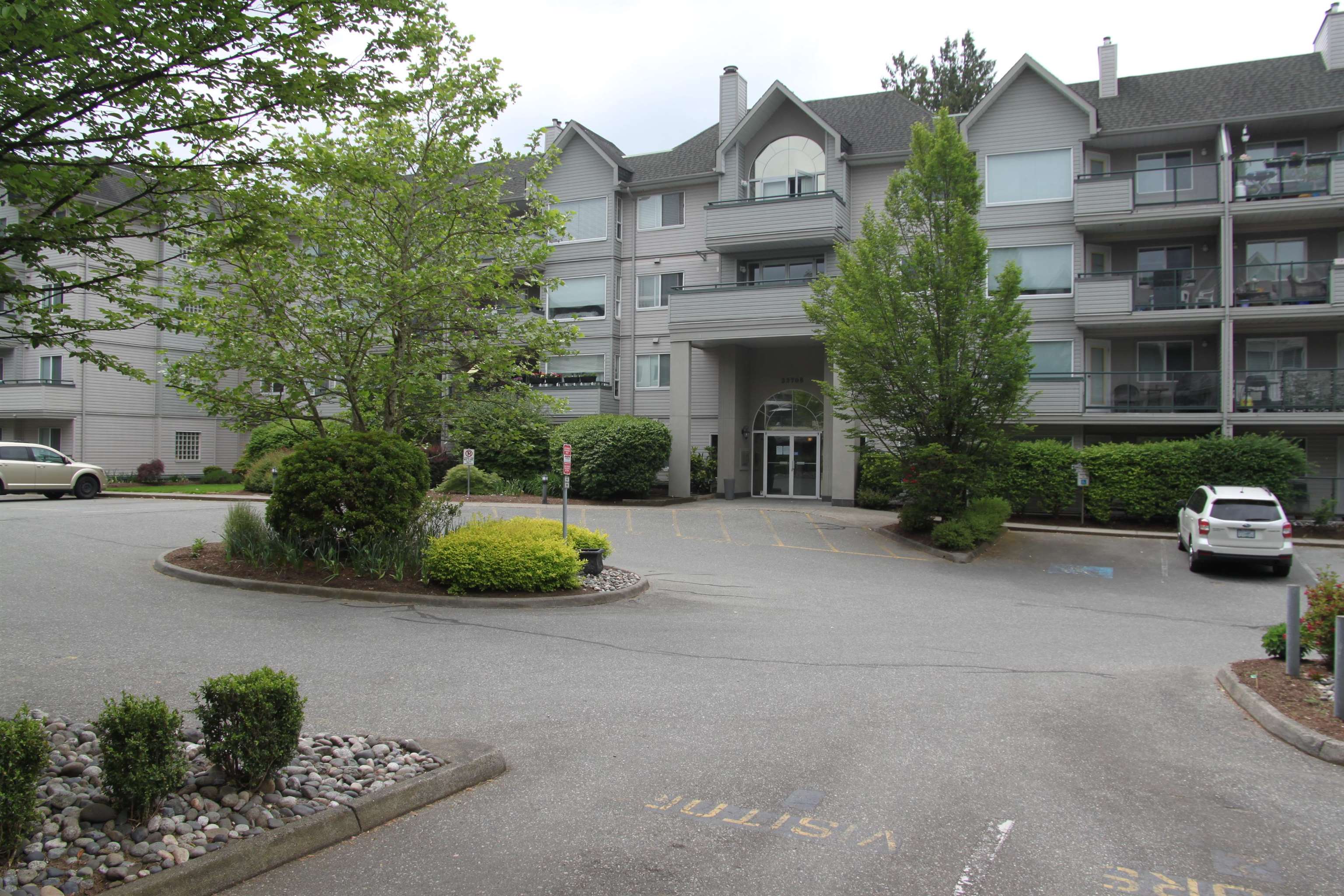 33708 King Road #105, Abbotsford, BC V2S 8C6