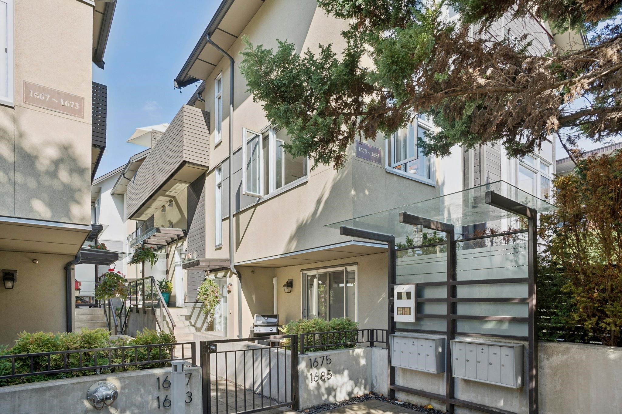 1683 Kitchener Street, Vancouver, BC V5L 2W1