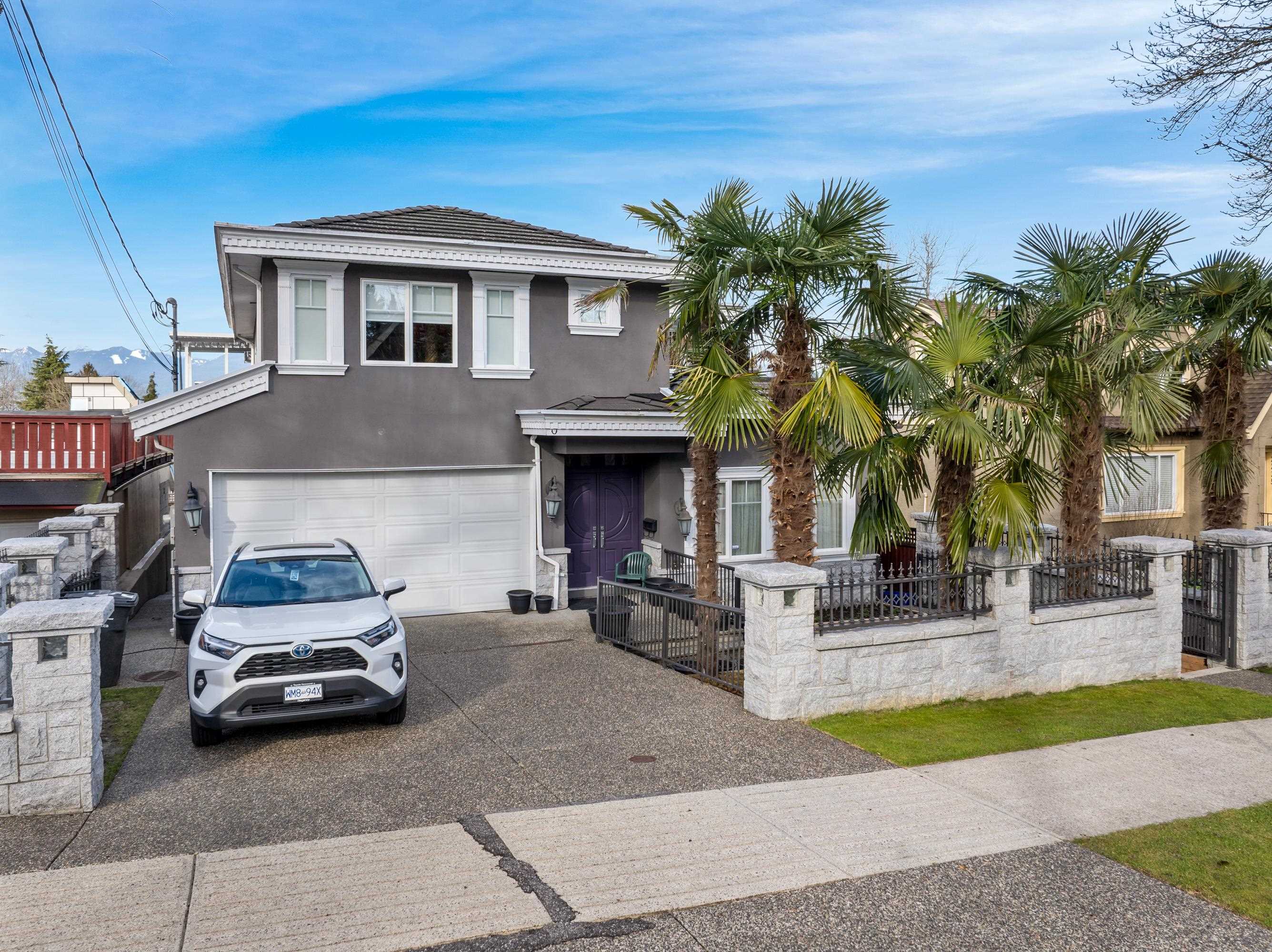 2231 East 24th Avenue, Vancouver, BC V5N 2V3