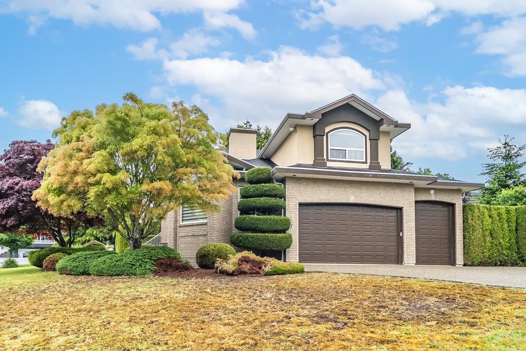 55 Avenue, Surrey, BC V3S 8S1