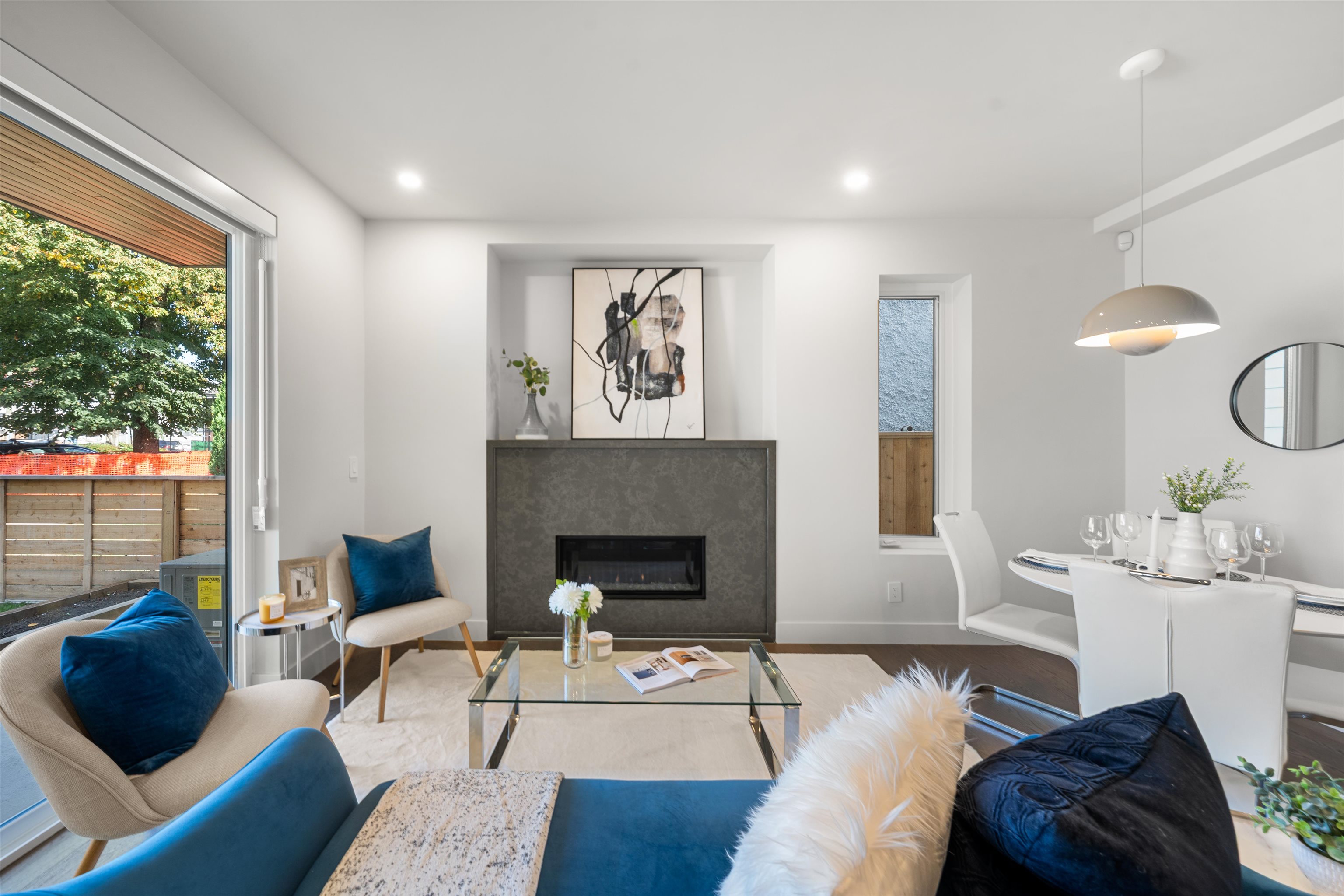 620 East 46th Avenue #1, Vancouver, BC V5W 2A3