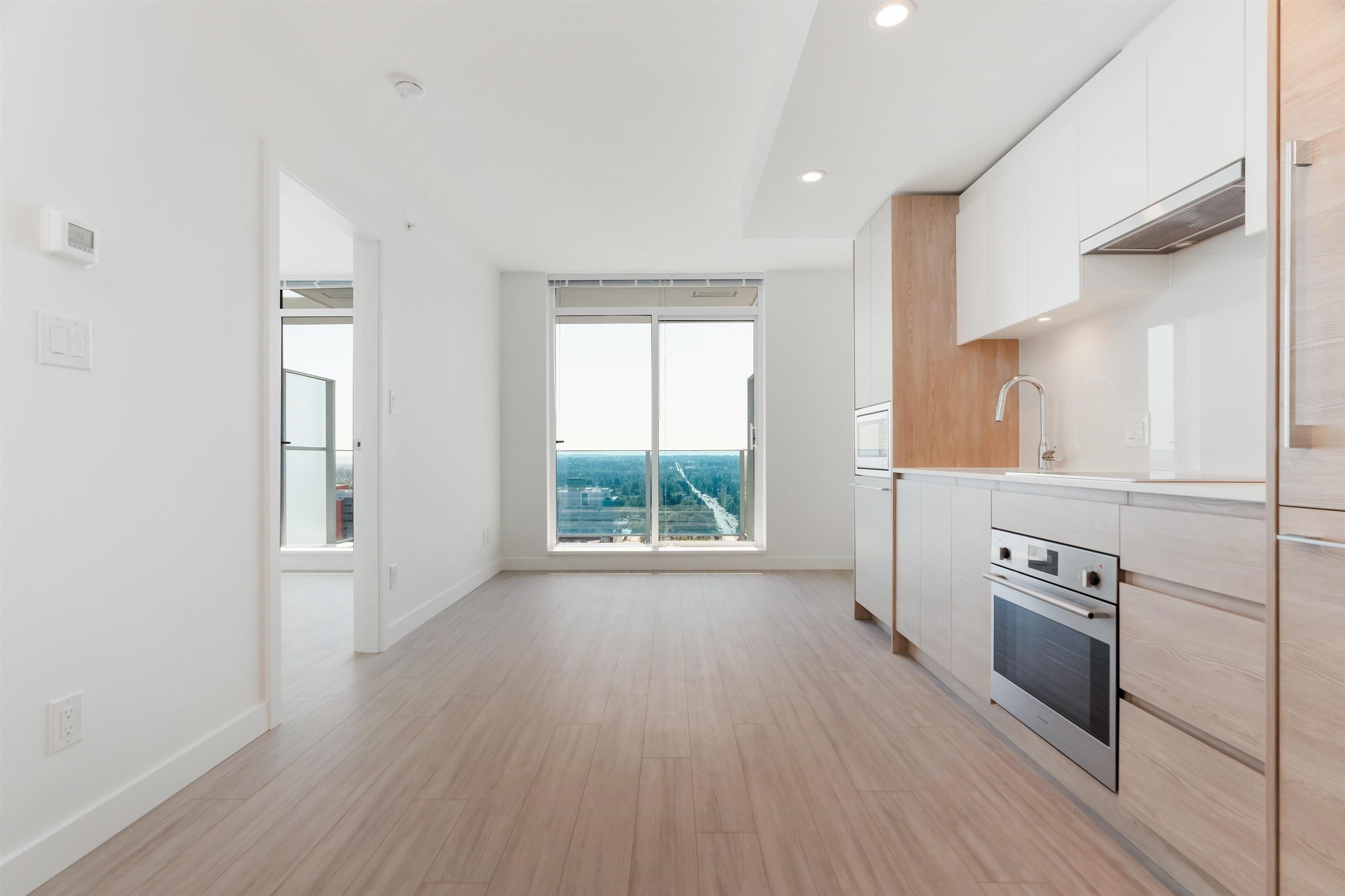 13615 Fraser Highway #2301, Surrey, BC V3T 0P7