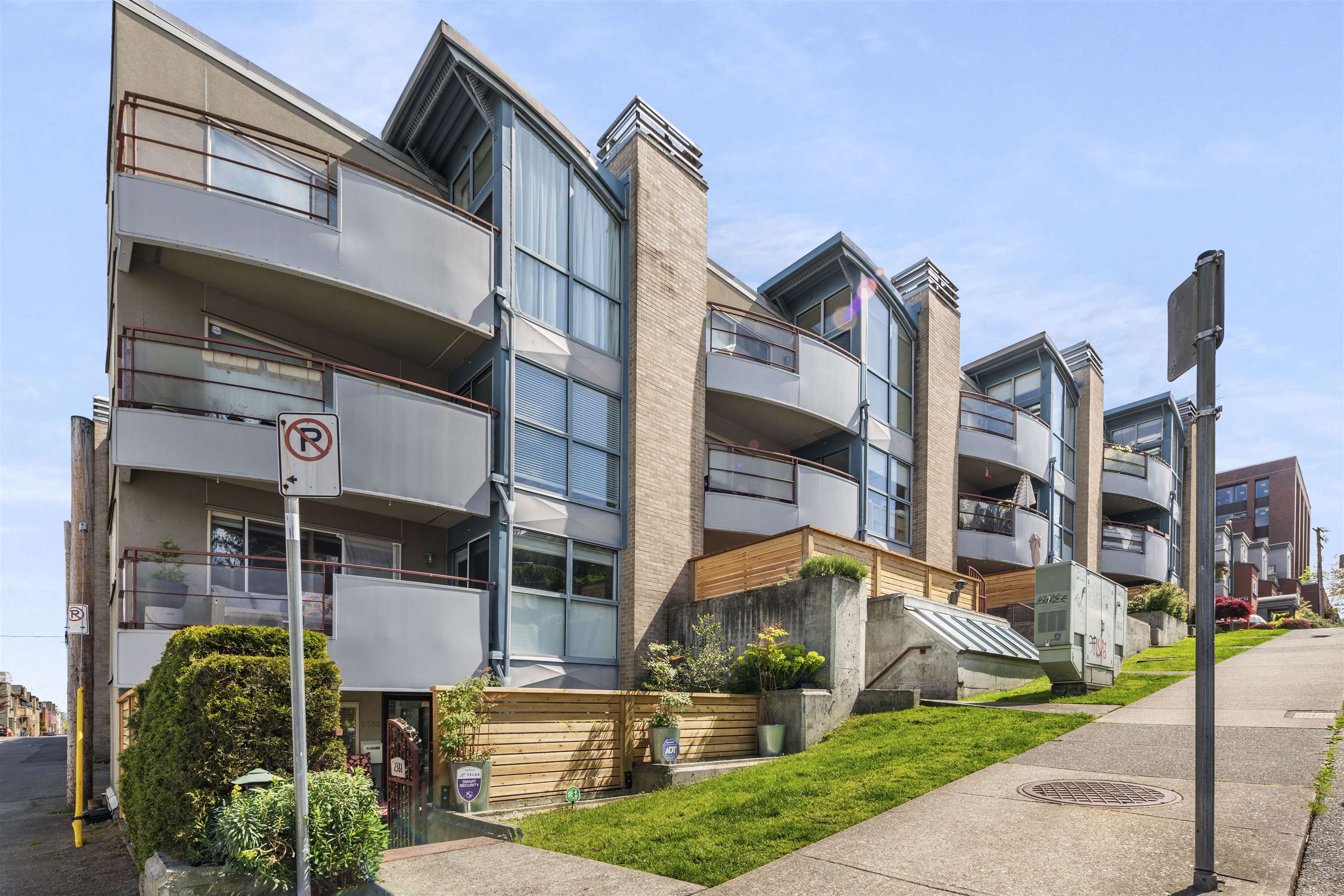 2388 Alder Street, Vancouver, BC V6H 4J3